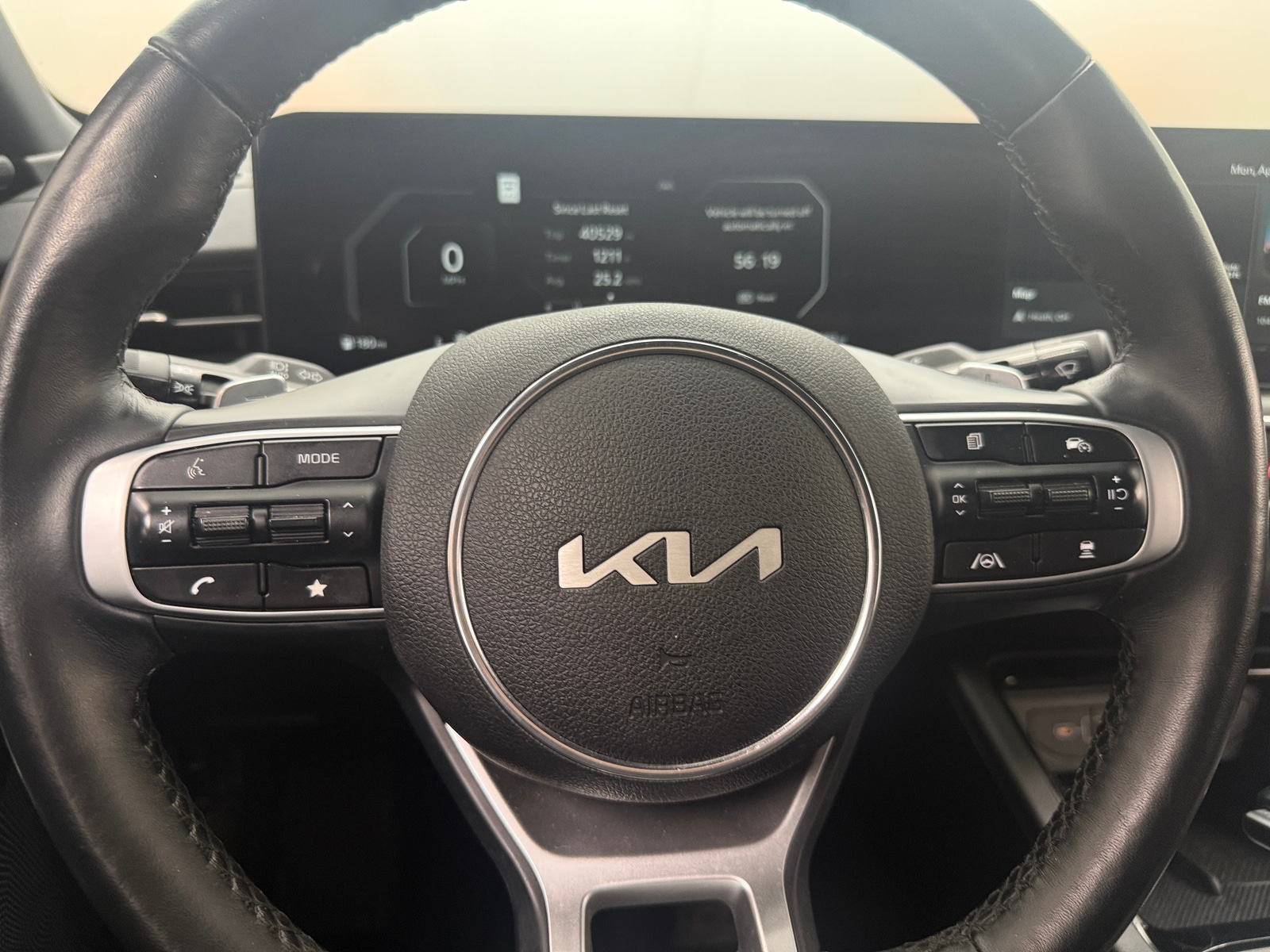 Thumbnail: 2025 Kia K5 - 4
