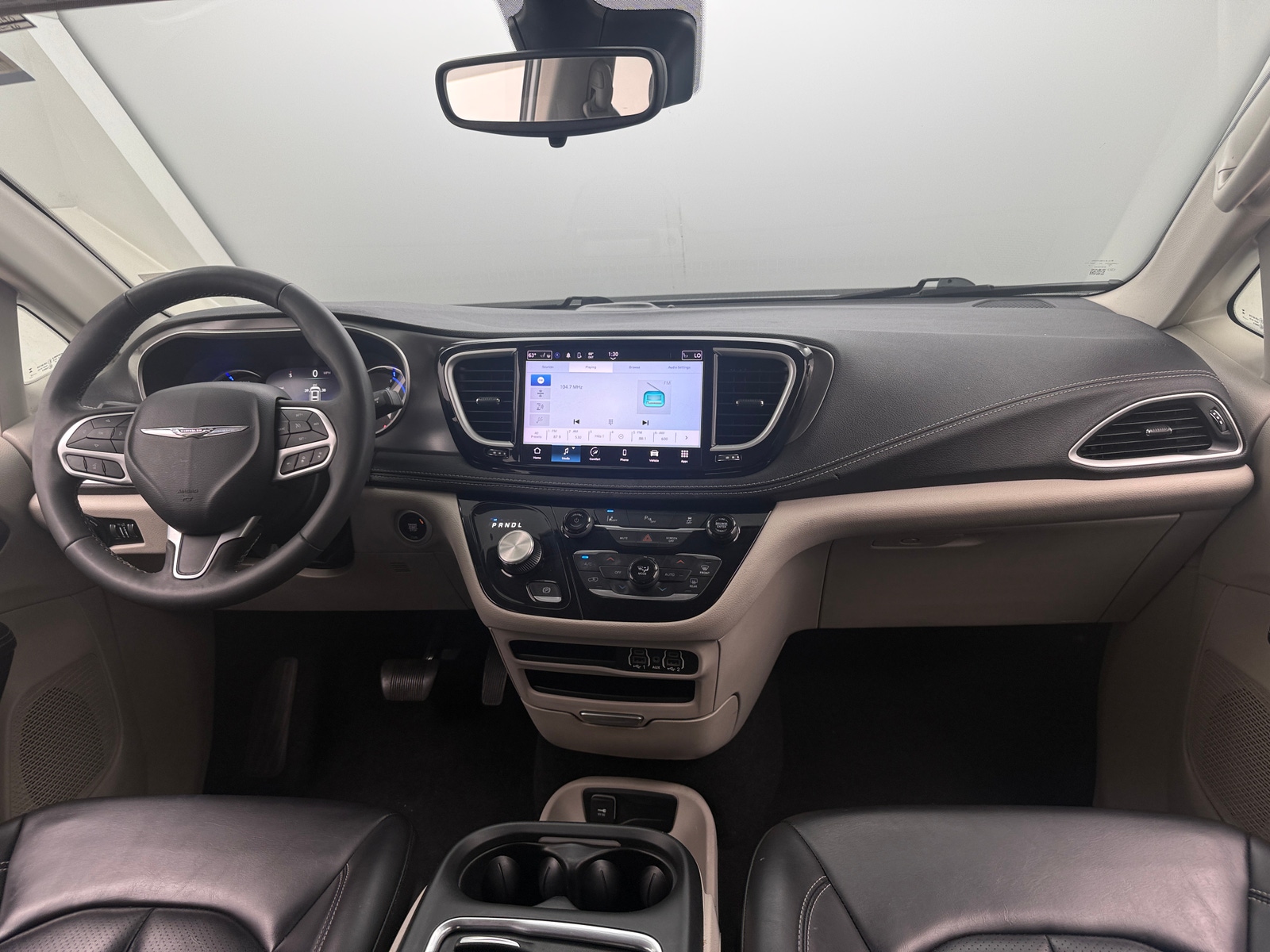 Thumbnail: 2023 Chrysler Pacifica - 2