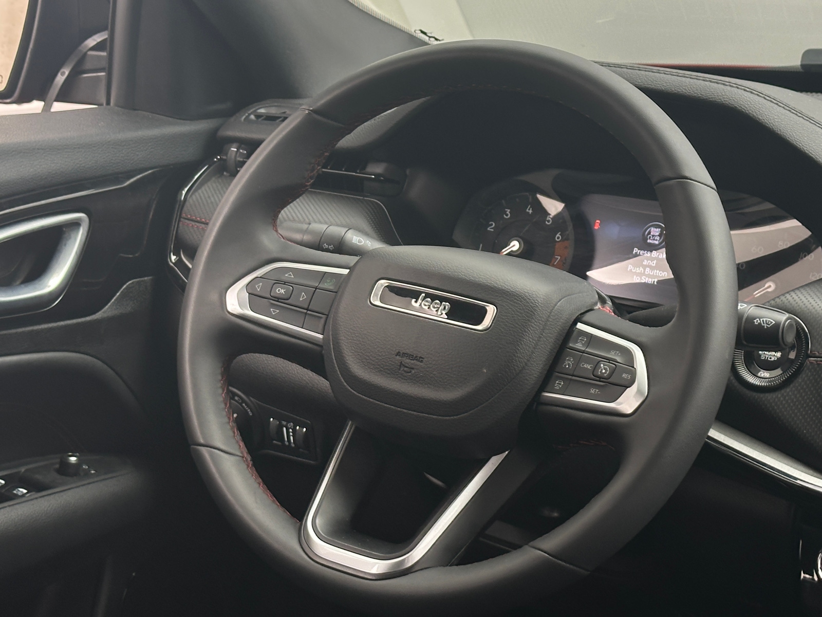 Thumbnail: 2025 Jeep Compass - 4