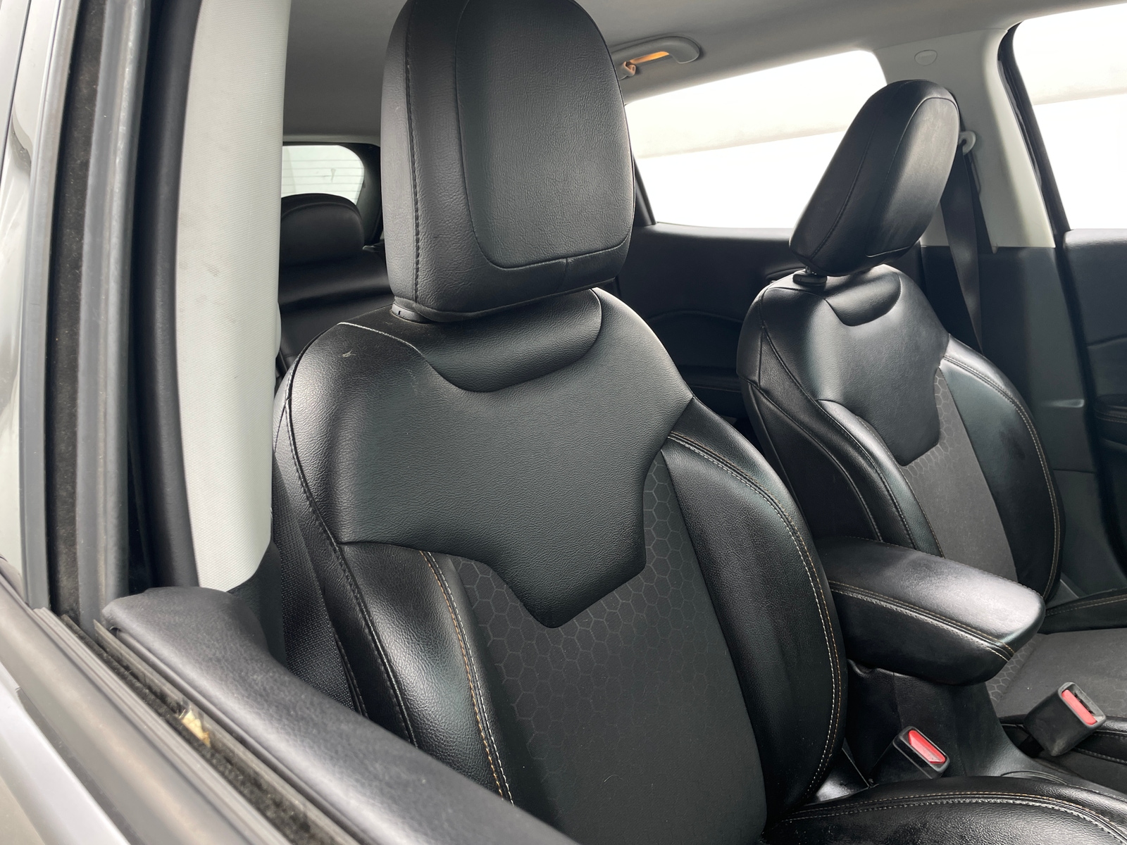 Thumbnail: 2018 Jeep Compass - 2