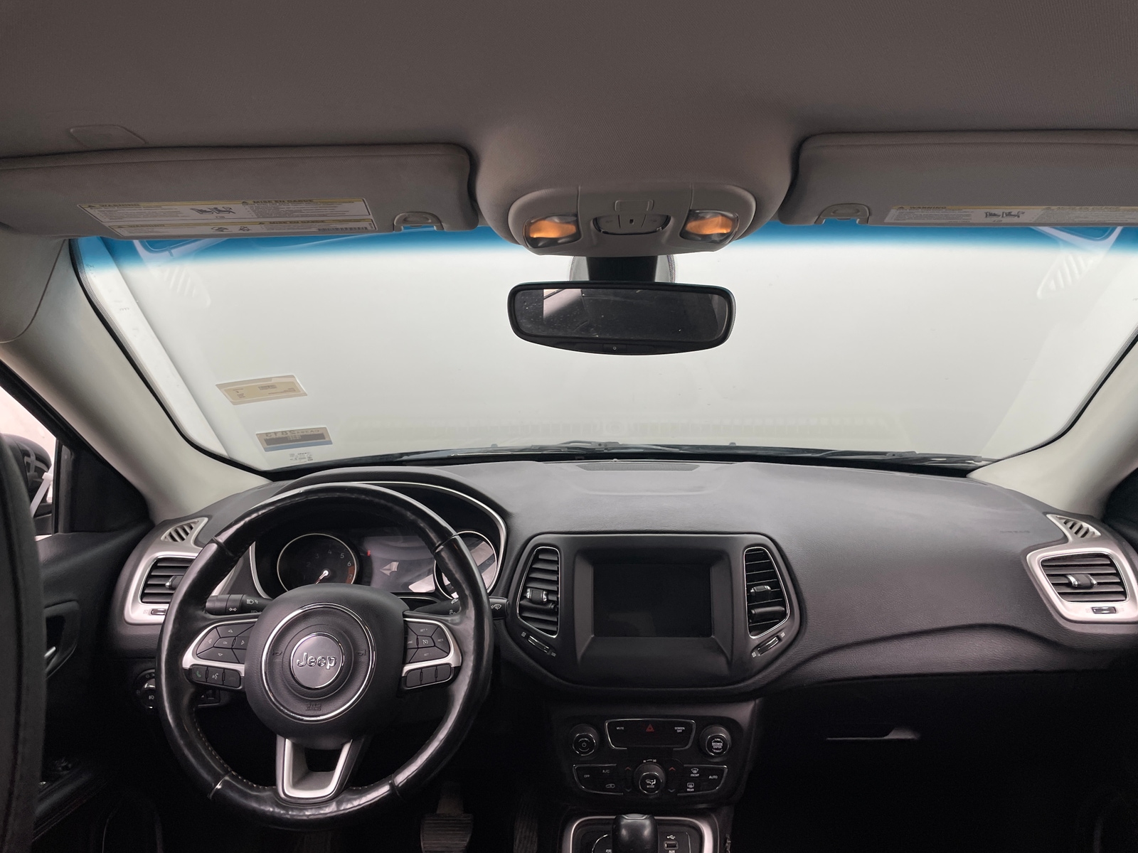 Thumbnail: 2018 Jeep Compass - 3