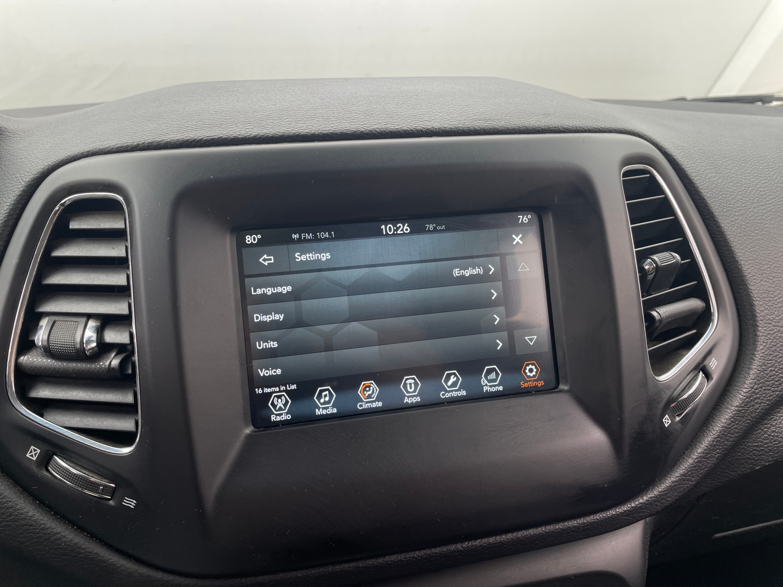 Thumbnail: 2018 Jeep Compass - 4