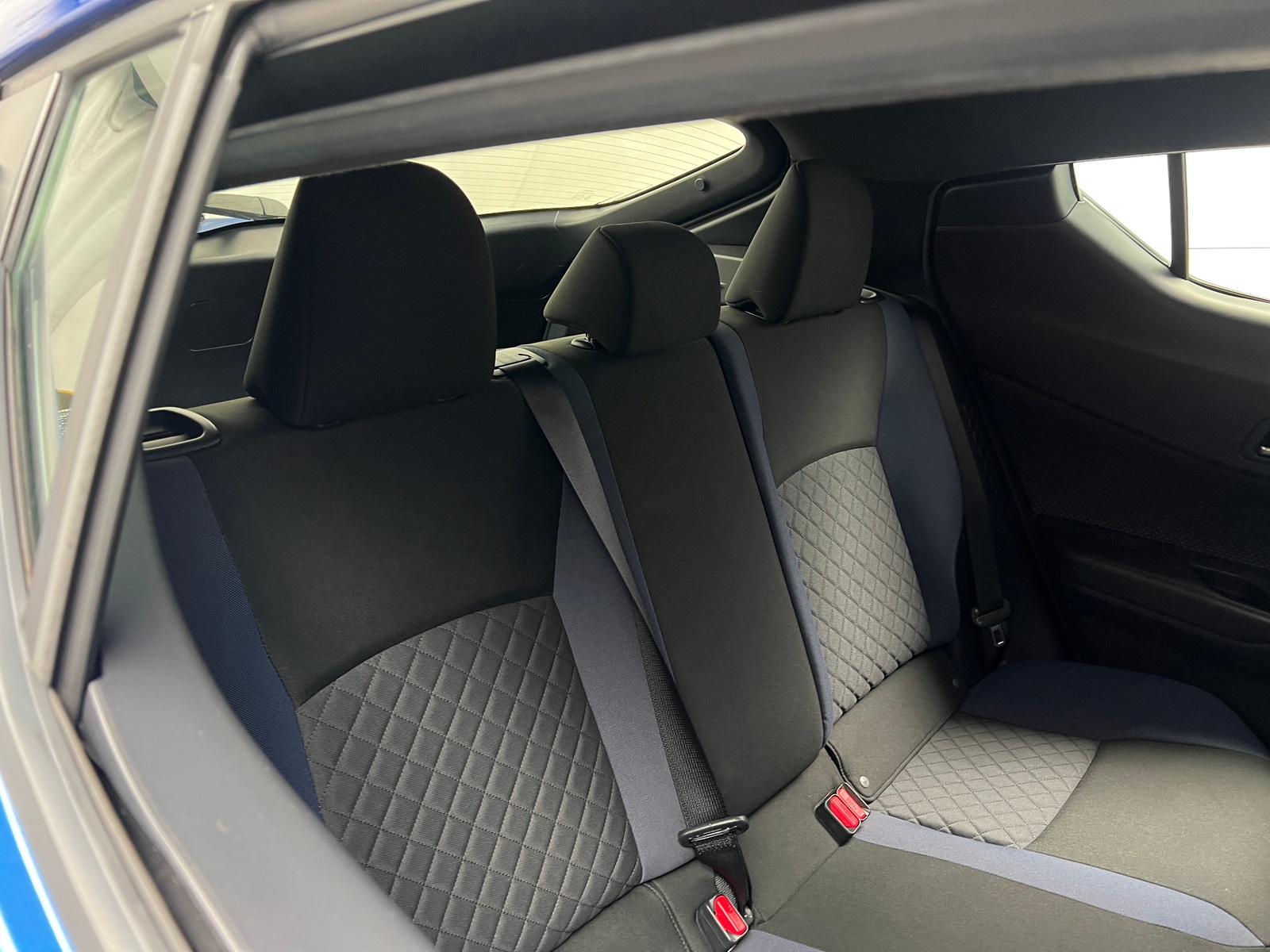 Thumbnail: 2020 Toyota C-HR - 6