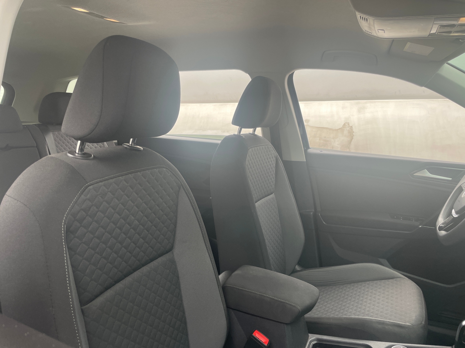 Thumbnail: 2018 Volkswagen Tiguan - 2
