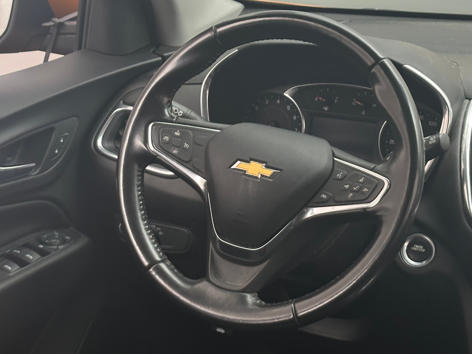 Thumbnail: 2019 Chevrolet Equinox - 5