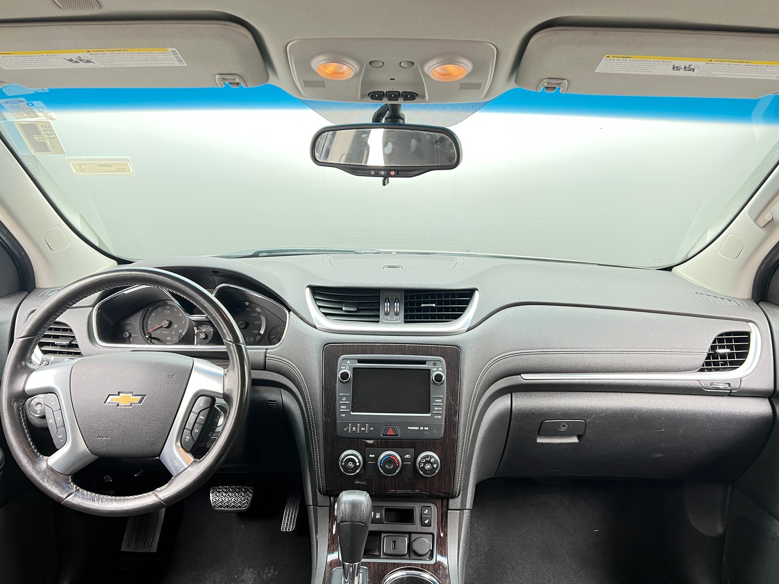 Thumbnail: 2017 Chevrolet Traverse - 3