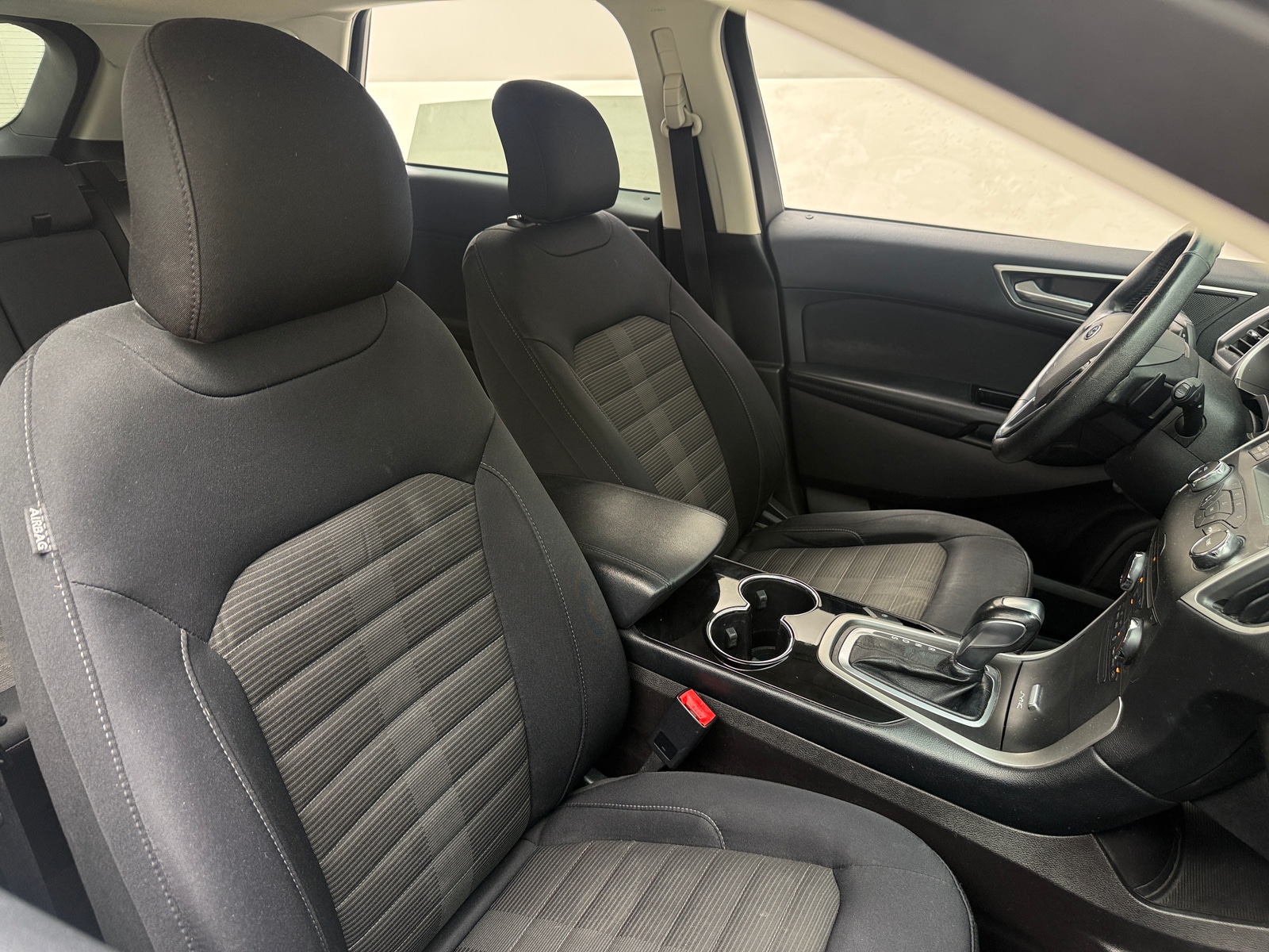 Thumbnail: 2017 Ford Edge - 2