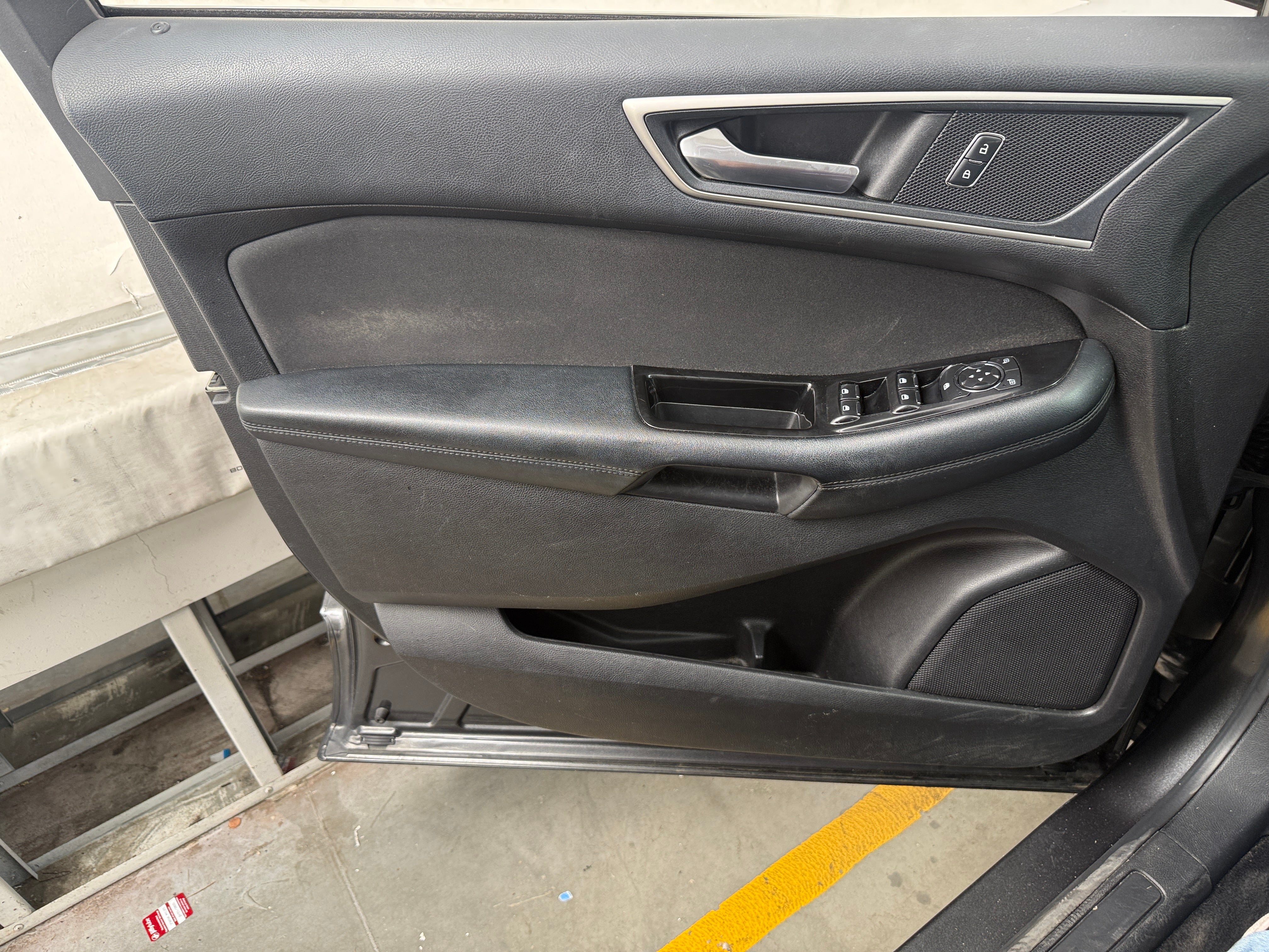 2017 Ford Edge