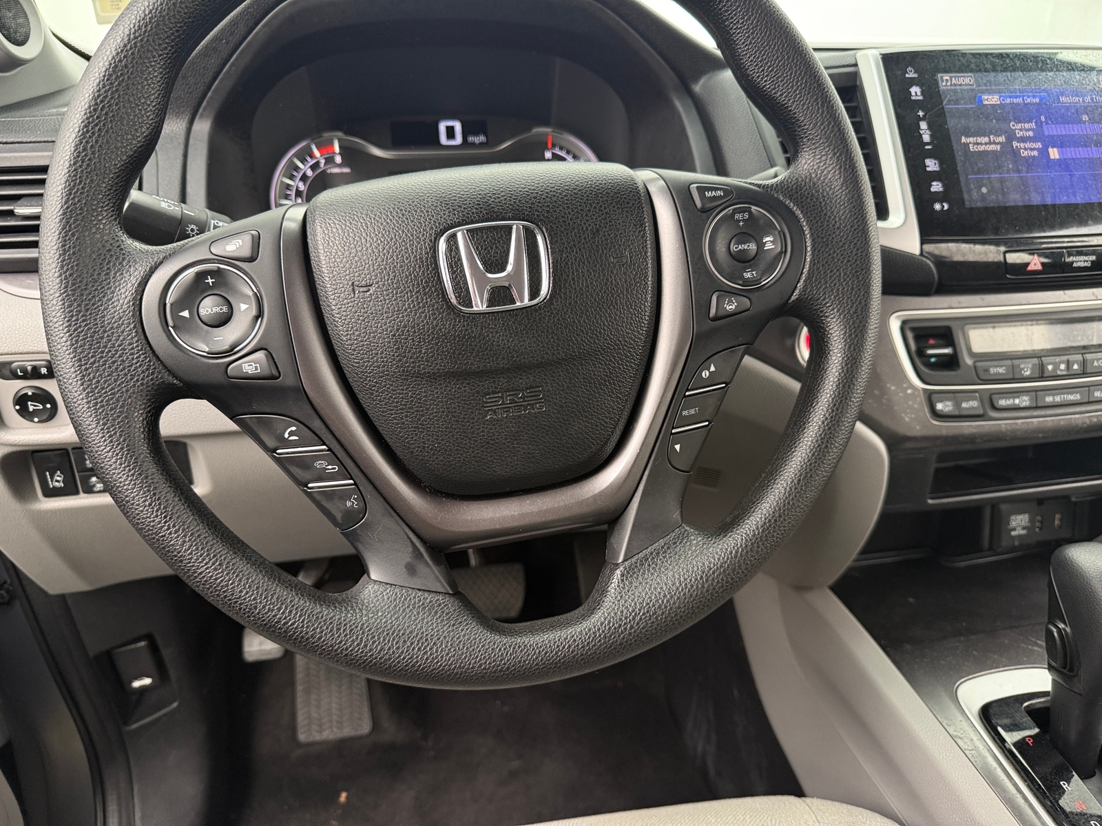 Thumbnail: 2017 Honda Pilot - 5