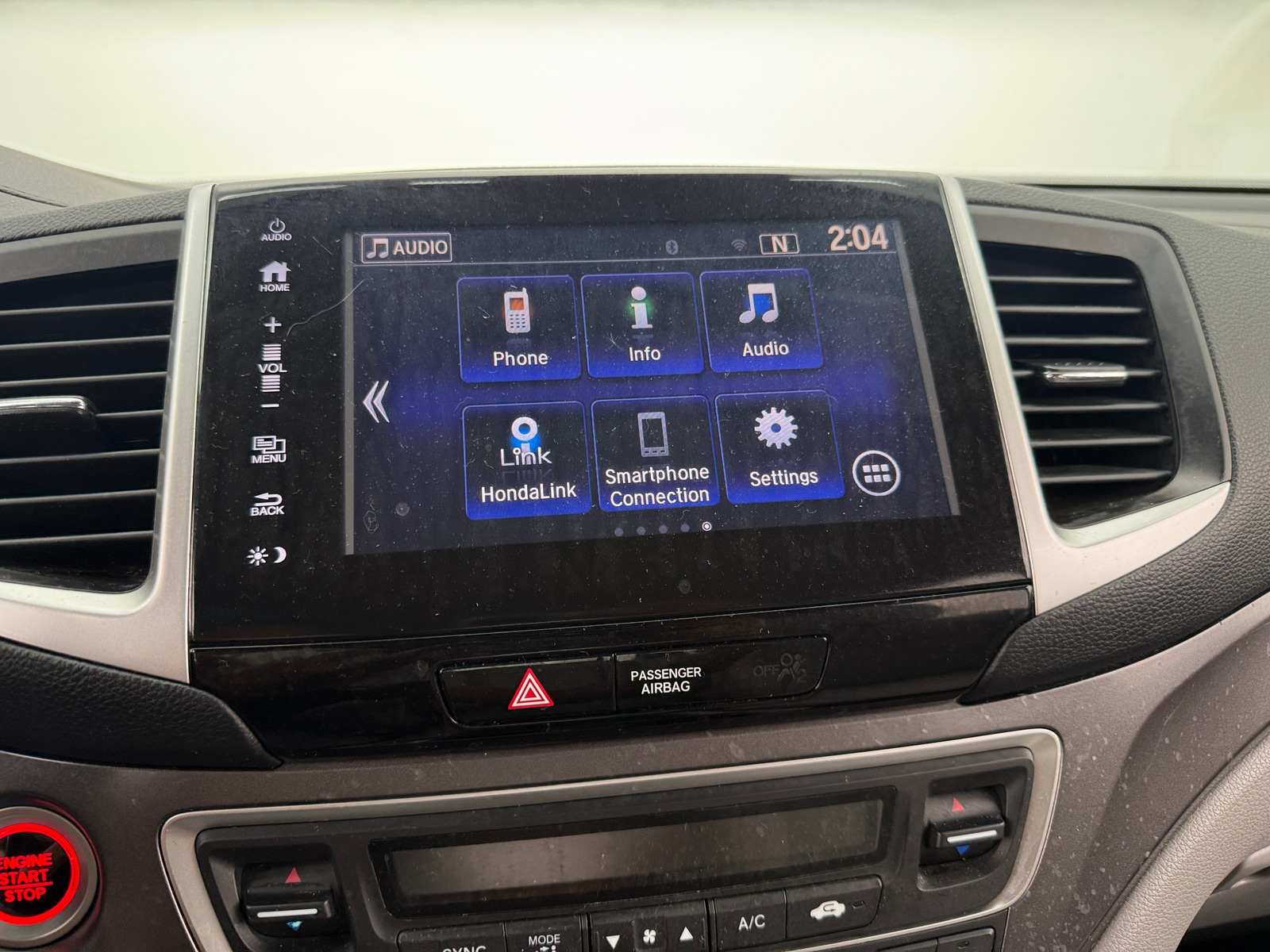 Thumbnail: 2017 Honda Pilot - 4
