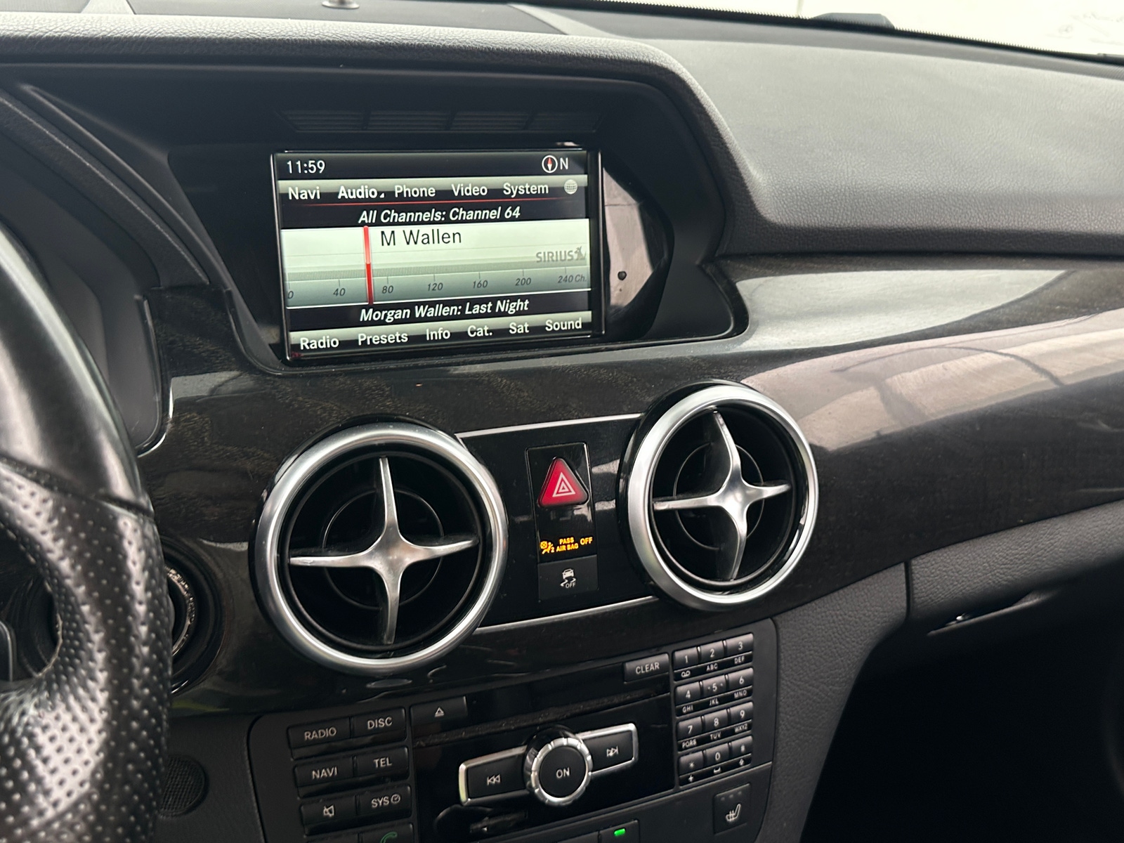 Thumbnail: 2015 Mercedes-Benz GLK - 3