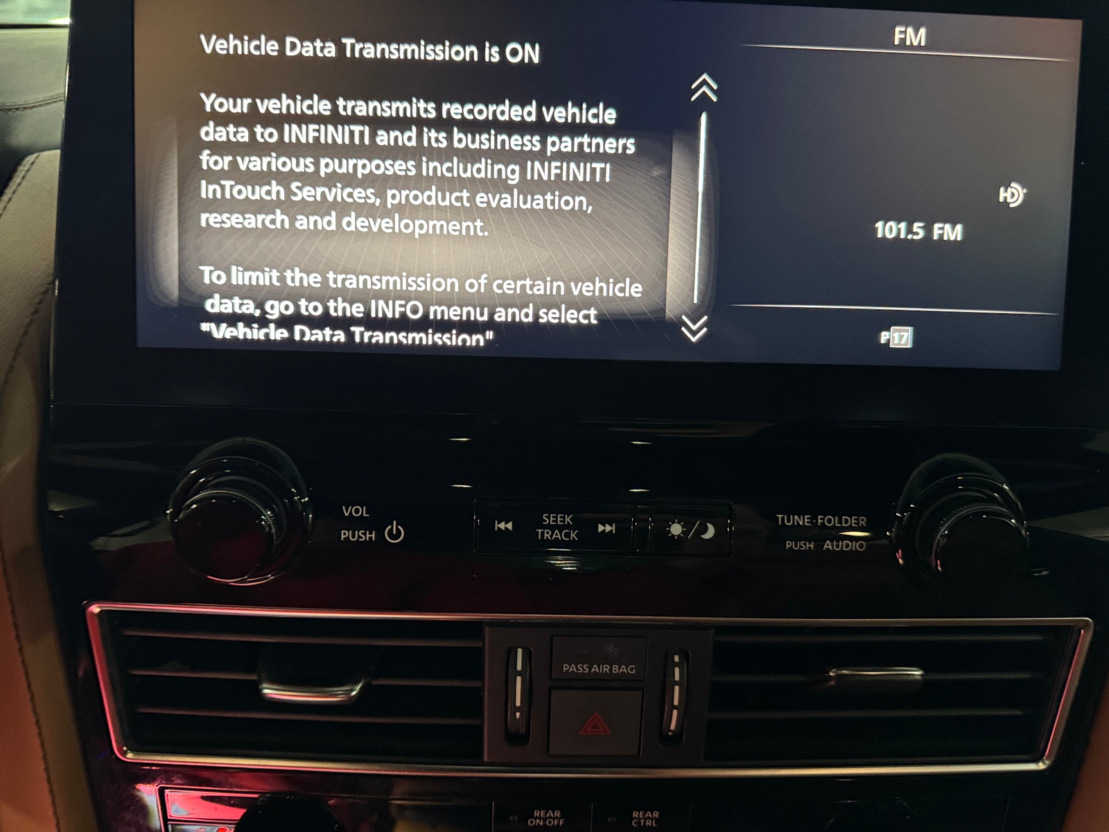 Thumbnail: 2023 INFINITI QX80 - 3