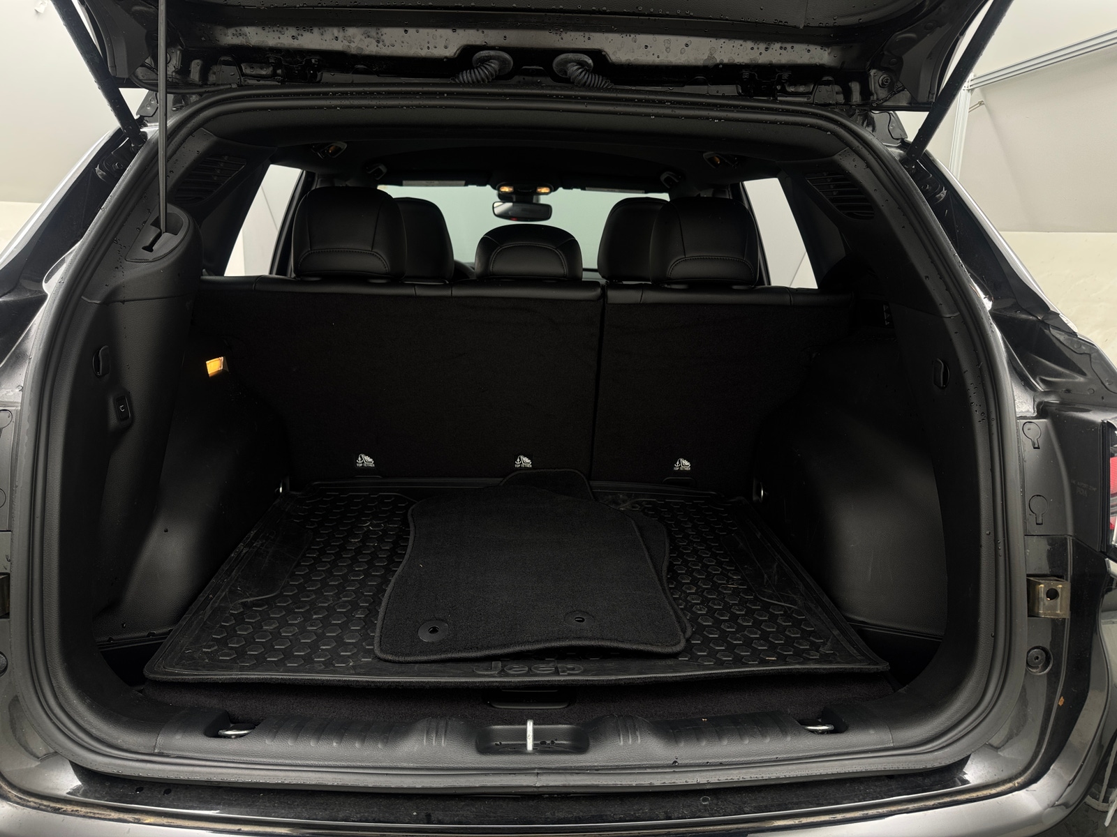 Thumbnail: 2024 Jeep Compass - 6