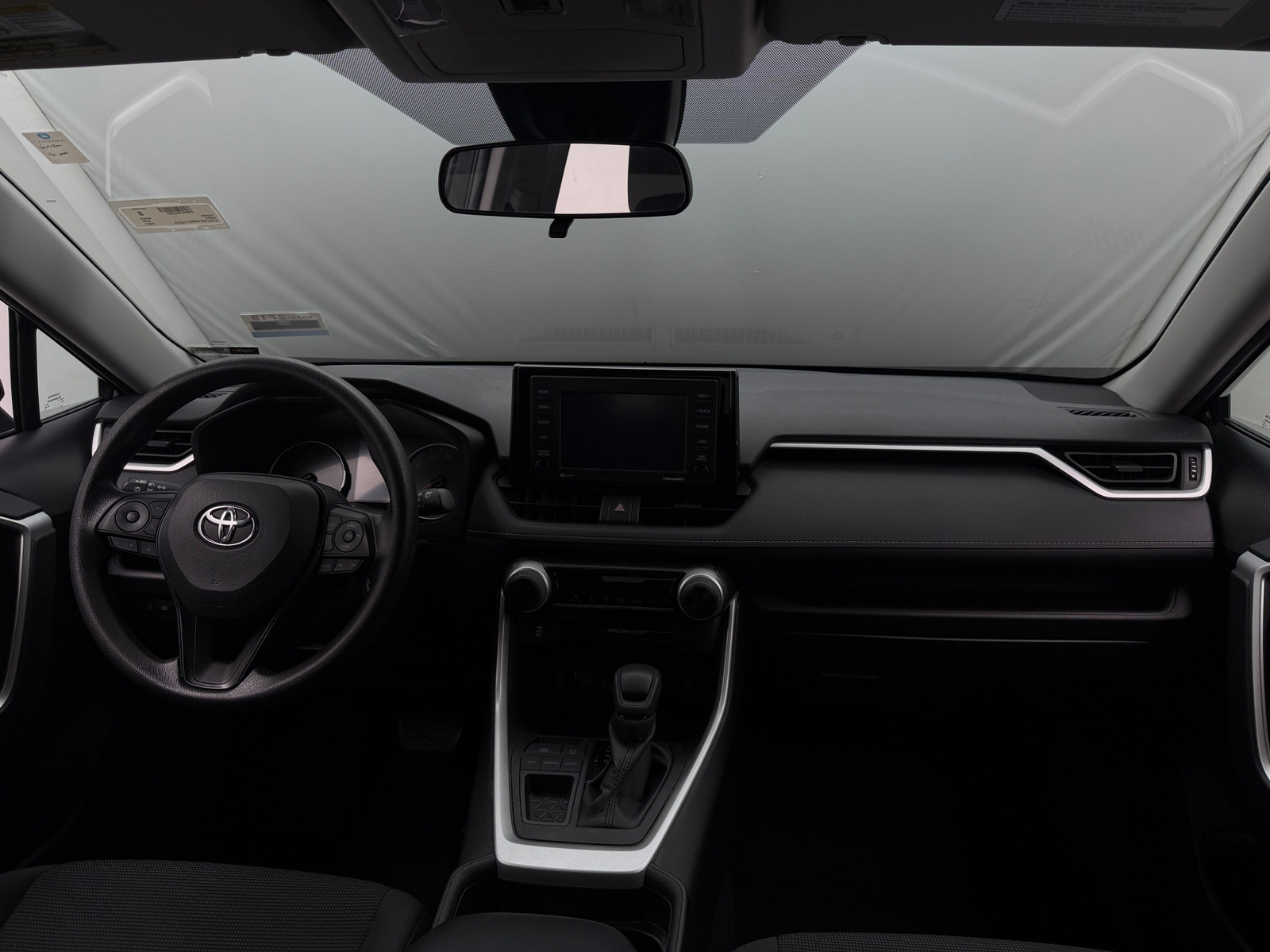 Thumbnail: 2021 Toyota RAV4 - 3