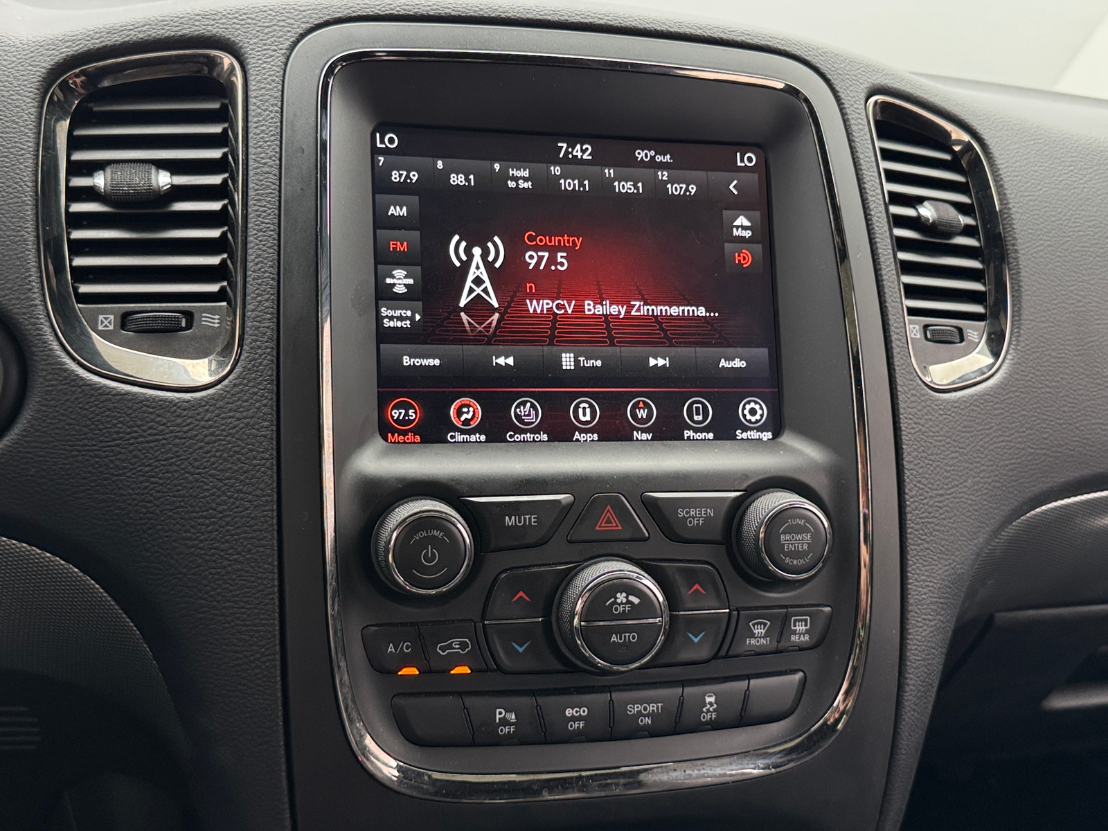 Thumbnail: 2020 Dodge Durango - 3