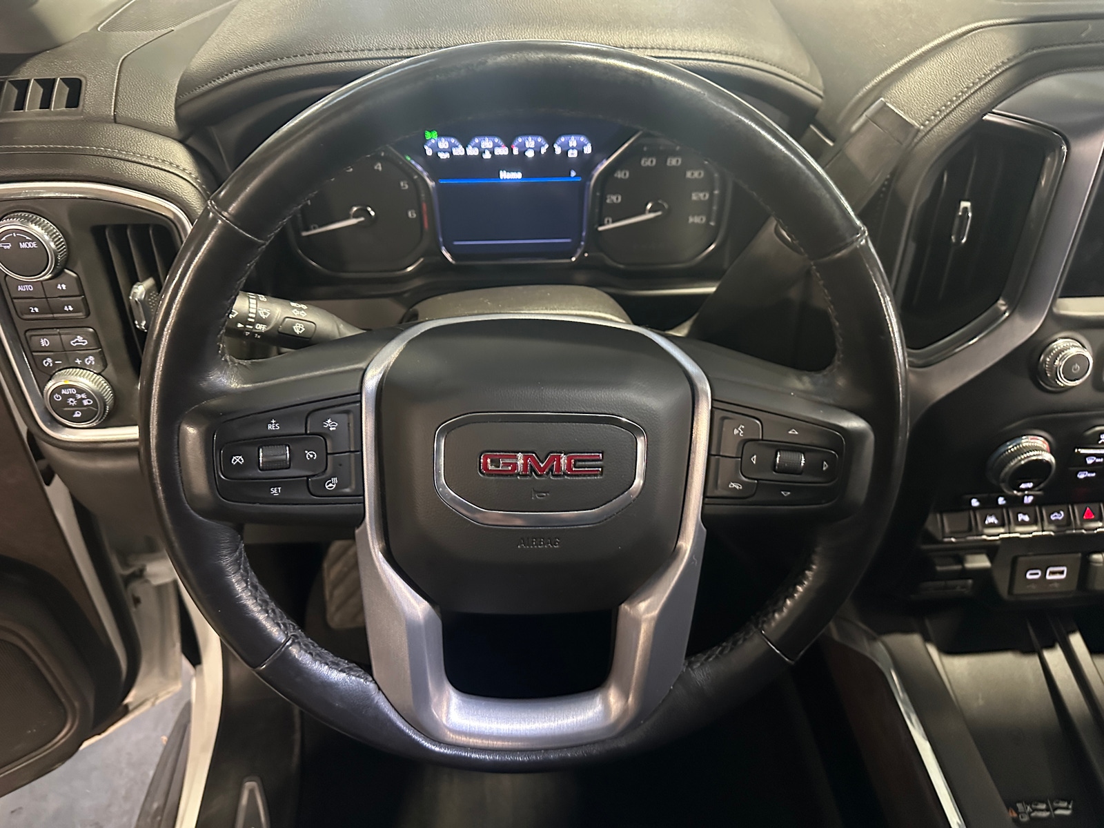 Thumbnail: 2022 GMC Sierra 1500 - 4