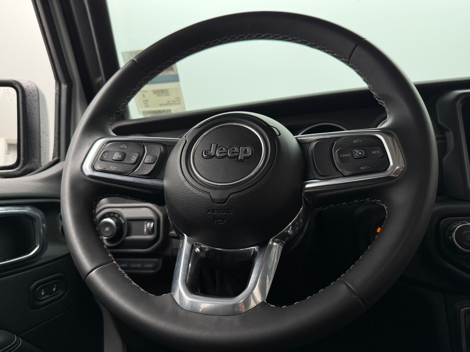 Thumbnail: 2023 Jeep Wrangler - 4