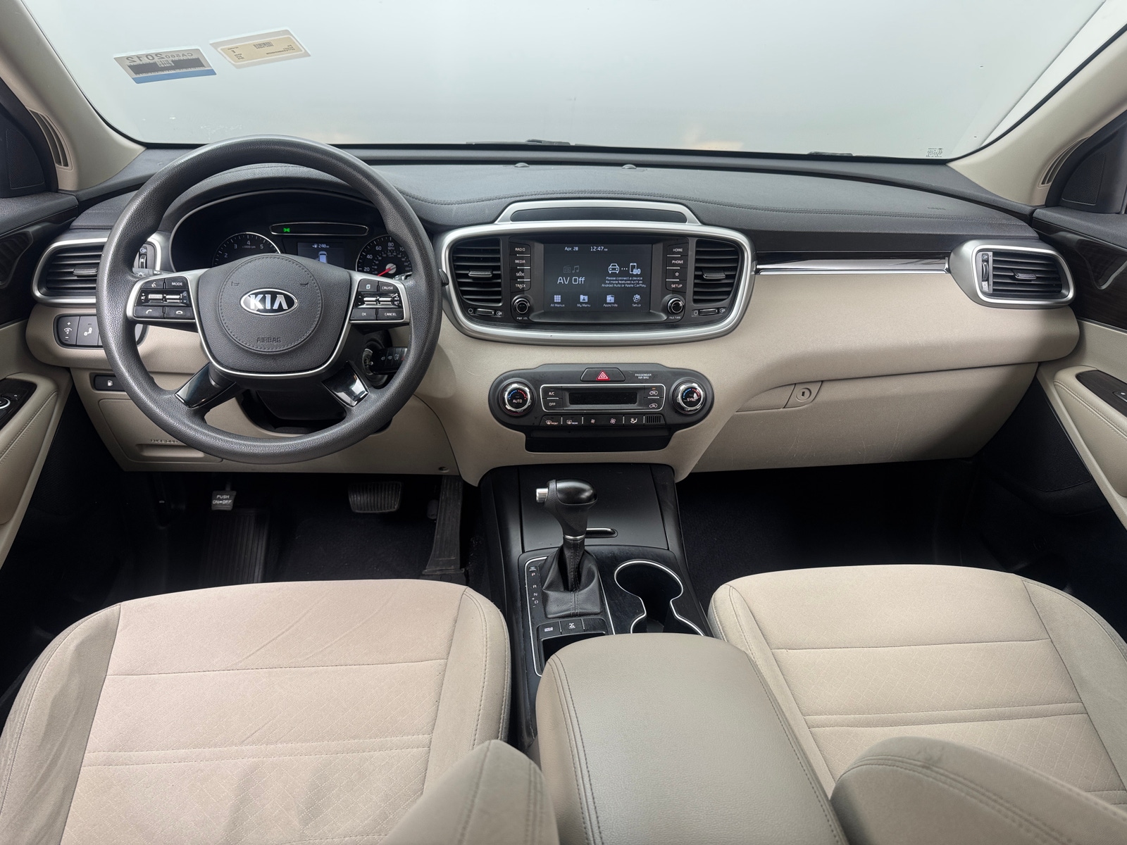 Thumbnail: 2019 Kia Sorento - 3