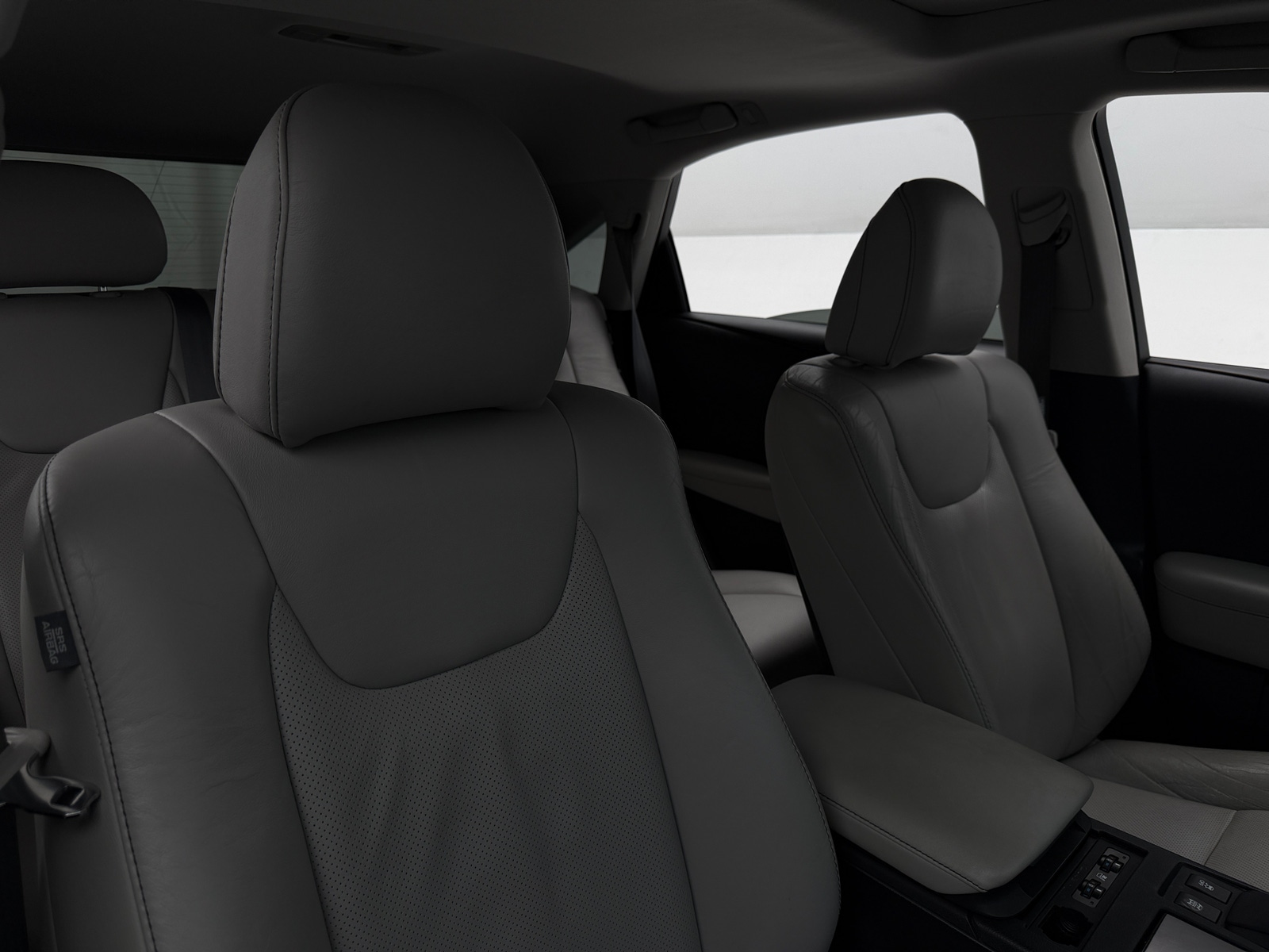 Thumbnail: 2013 Lexus RX - 2