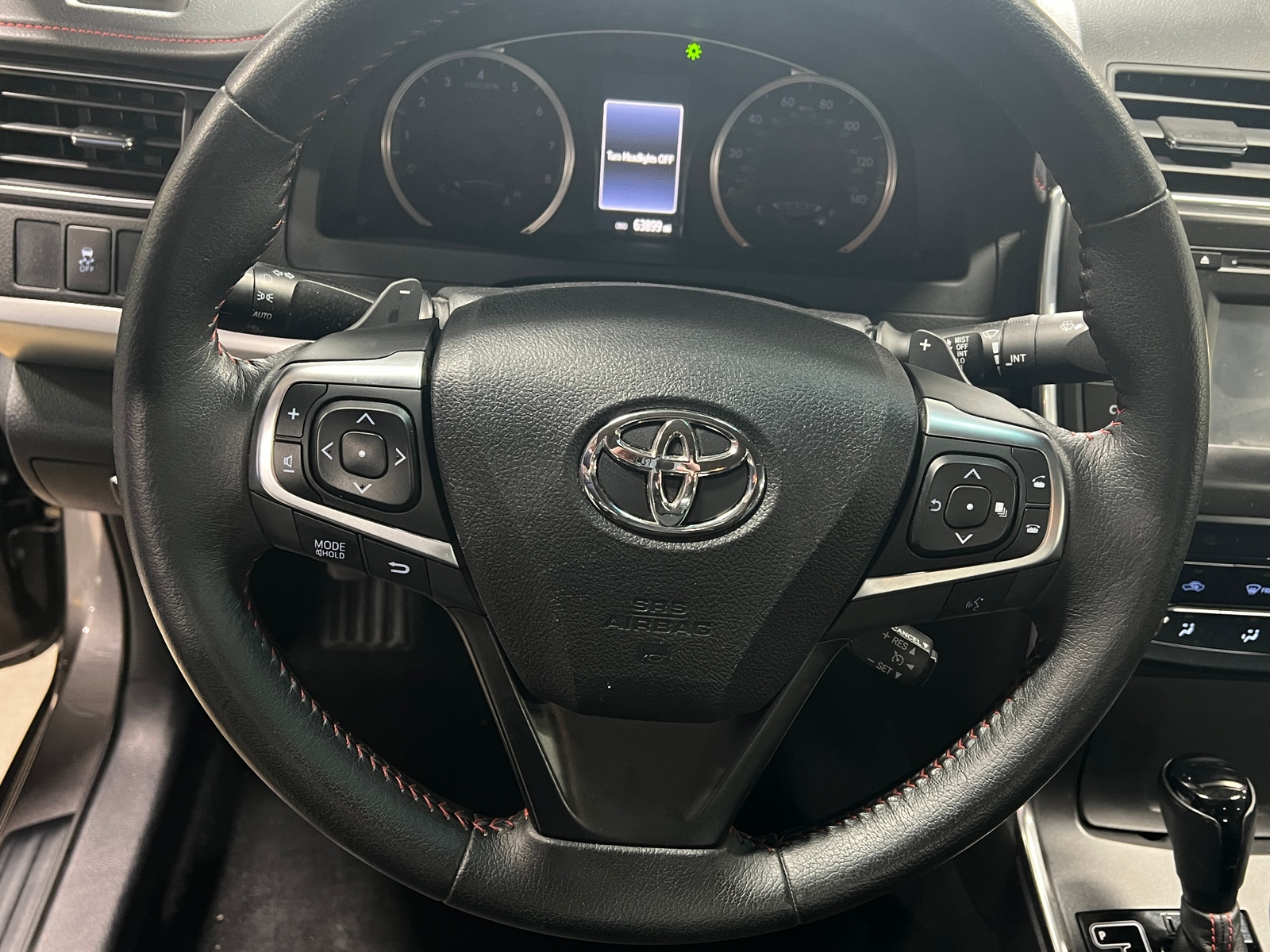 Thumbnail: 2015 Toyota Camry - 5