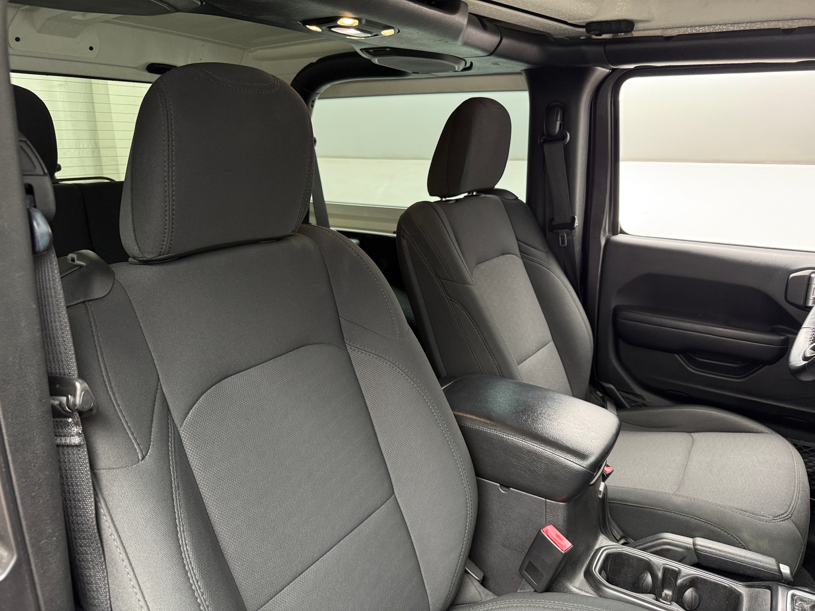 Thumbnail: 2019 Jeep Wrangler - 2