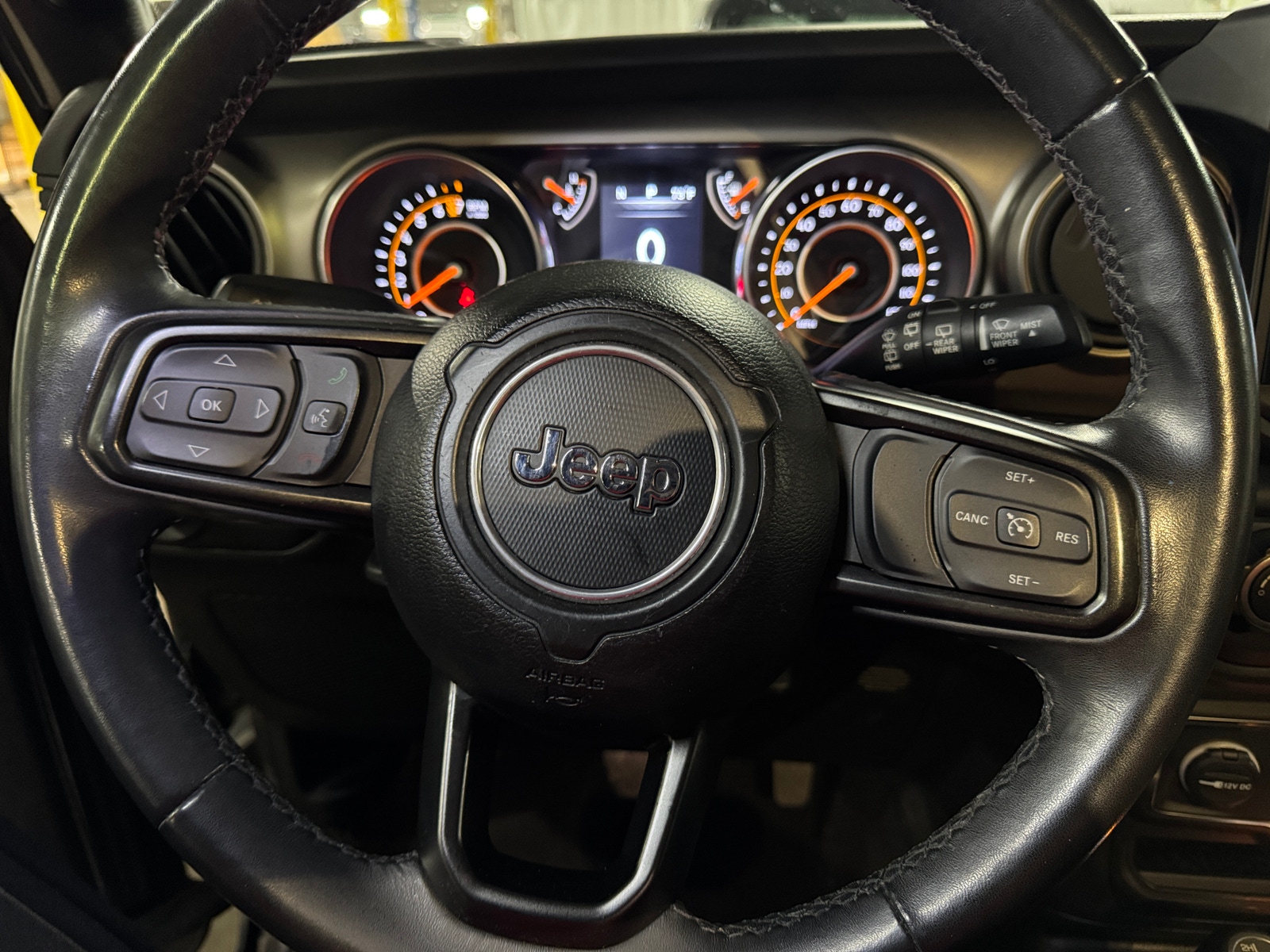 Thumbnail: 2019 Jeep Wrangler - 5
