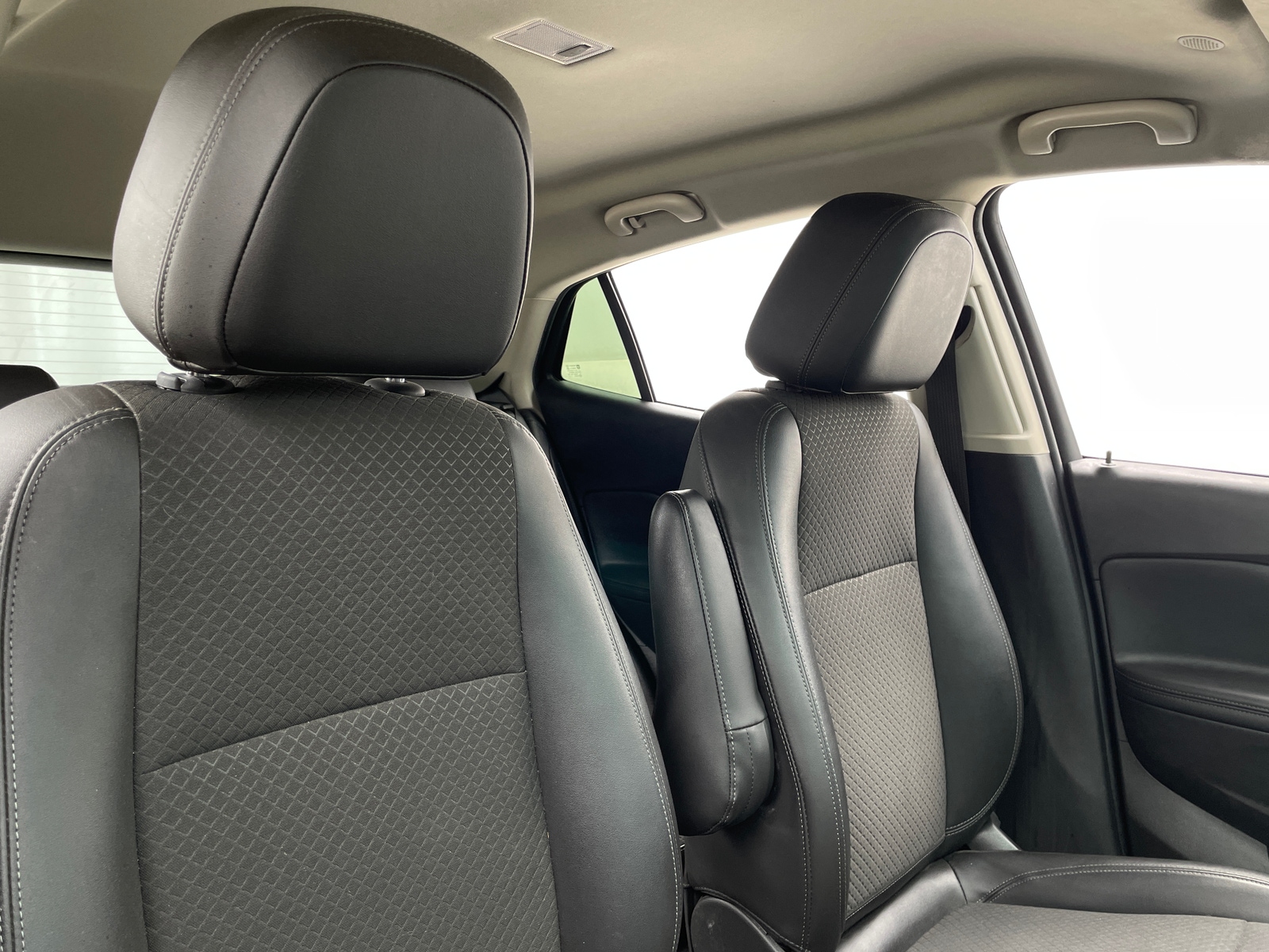 Thumbnail: 2018 Buick Encore - 2