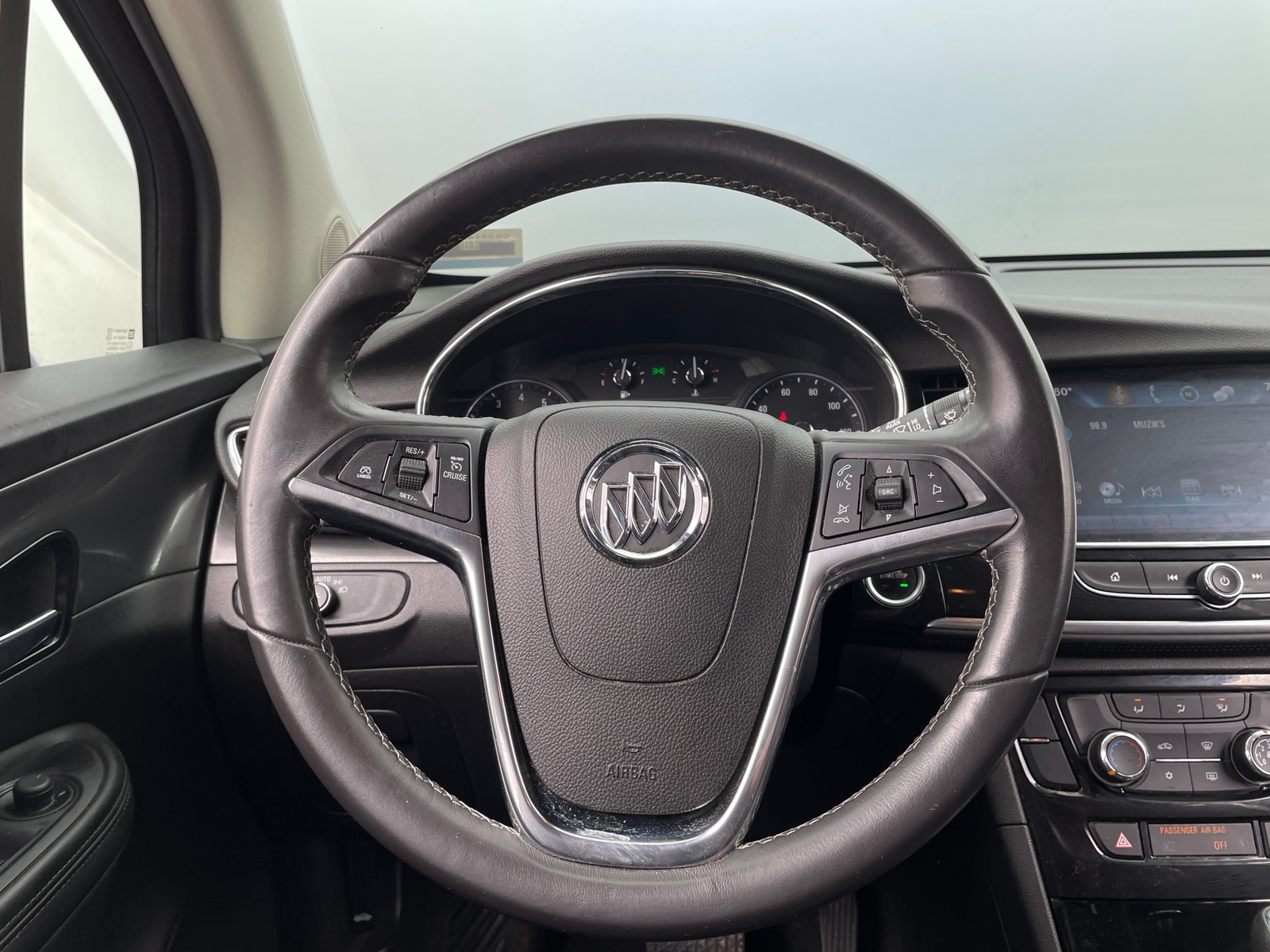 Thumbnail: 2018 Buick Encore - 5