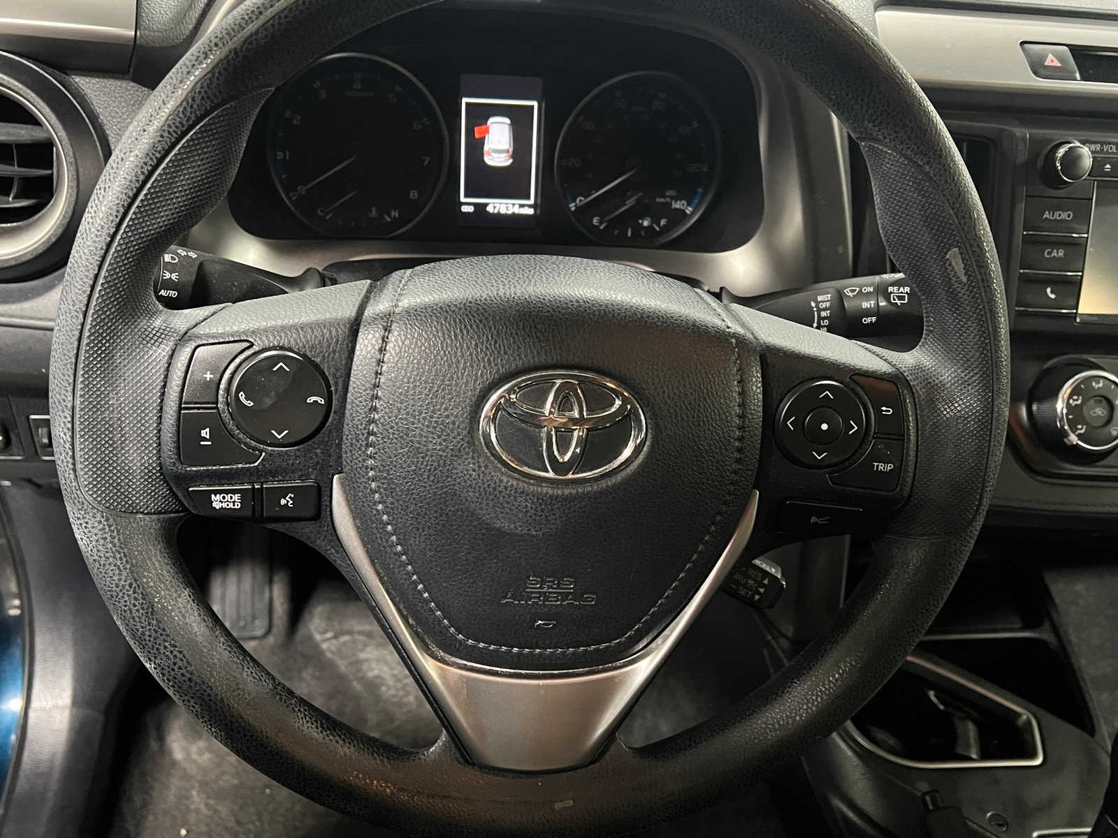 Thumbnail: 2018 Toyota RAV4 - 5