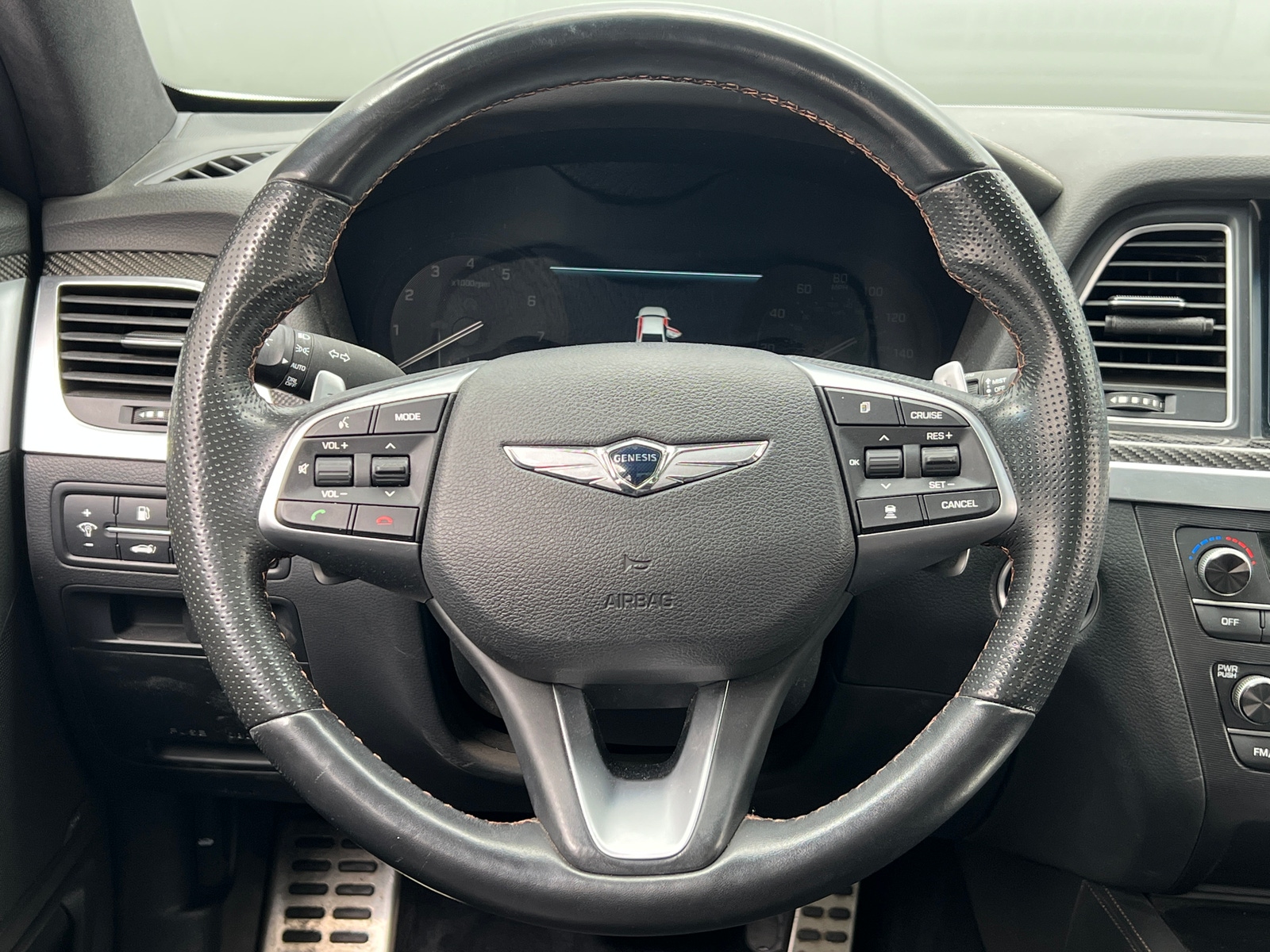 Thumbnail: 2018 Genesis G80 - 4