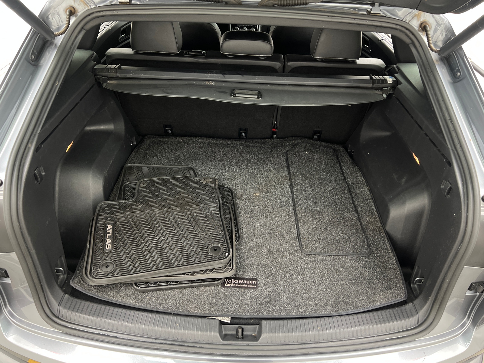 Thumbnail: 2020 Volkswagen Atlas - 6