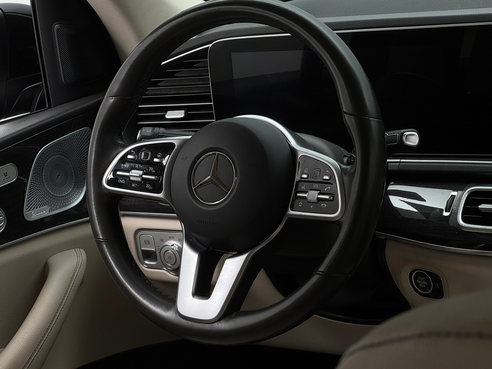 Thumbnail: 2020 Mercedes-Benz GLE - 4