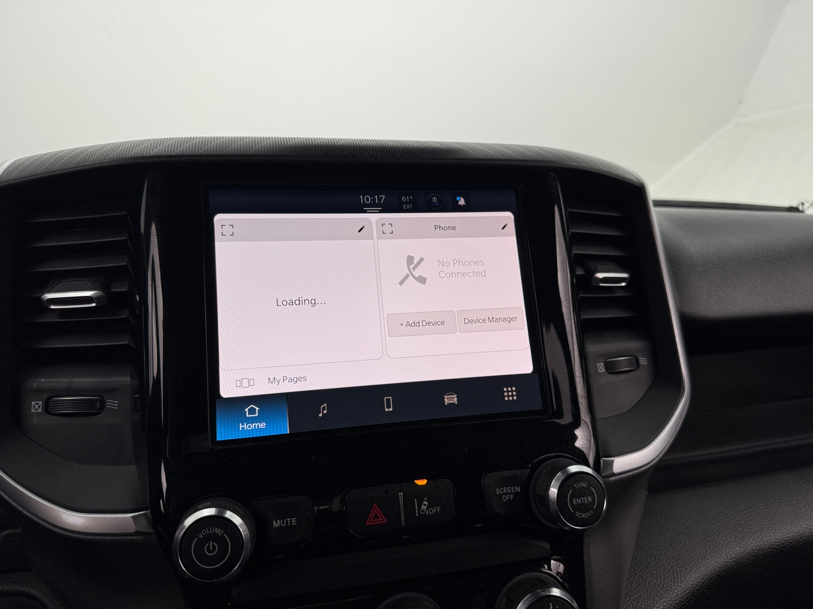 Thumbnail: 2025 RAM 1500 - 4