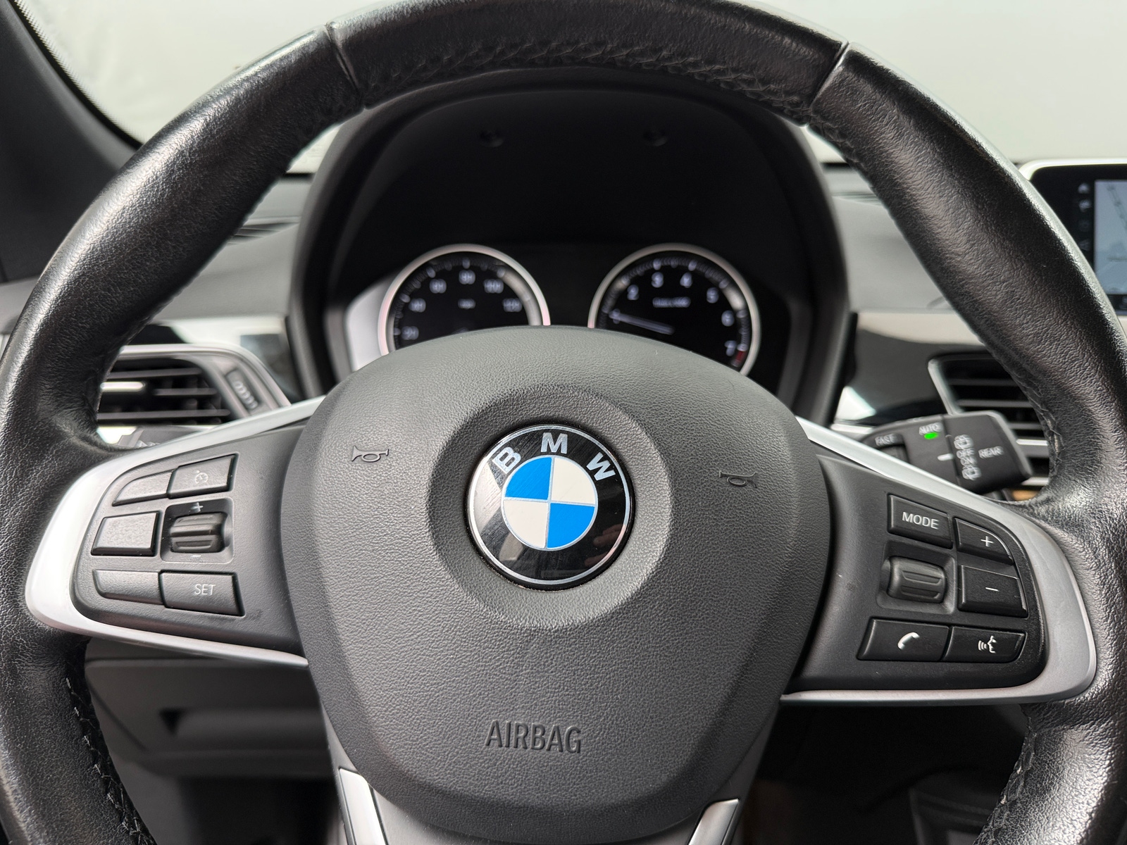 Thumbnail: 2019 BMW X1 - 4