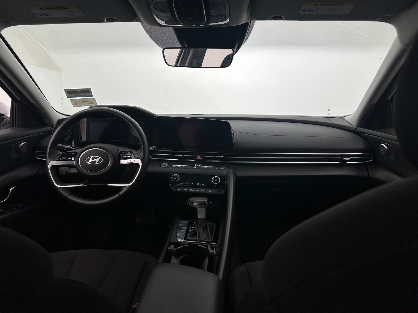 Thumbnail: 2025 Hyundai Elantra - 3