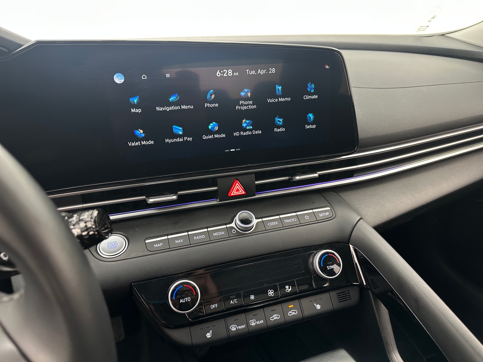 Thumbnail: 2025 Hyundai Elantra - 4