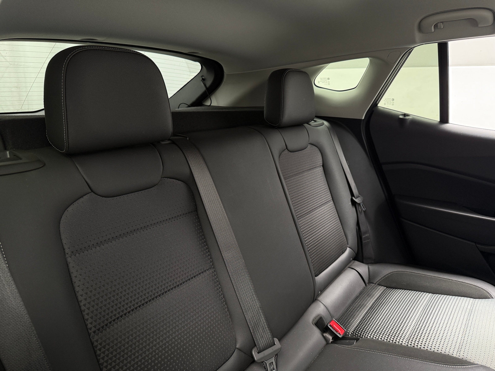 Thumbnail: 2025 Chevrolet Trax - 6