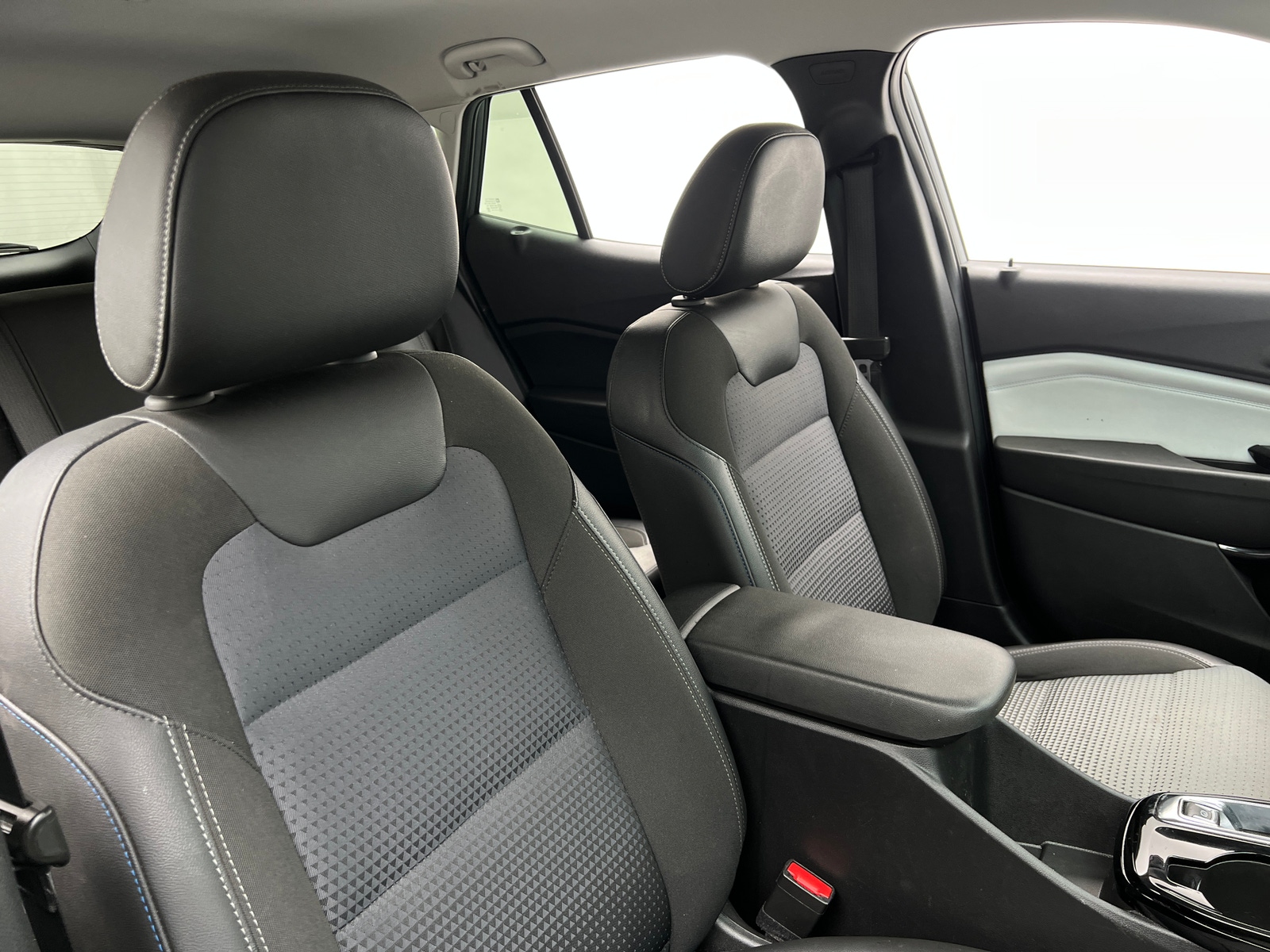 Thumbnail: 2024 Chevrolet Trax - 2