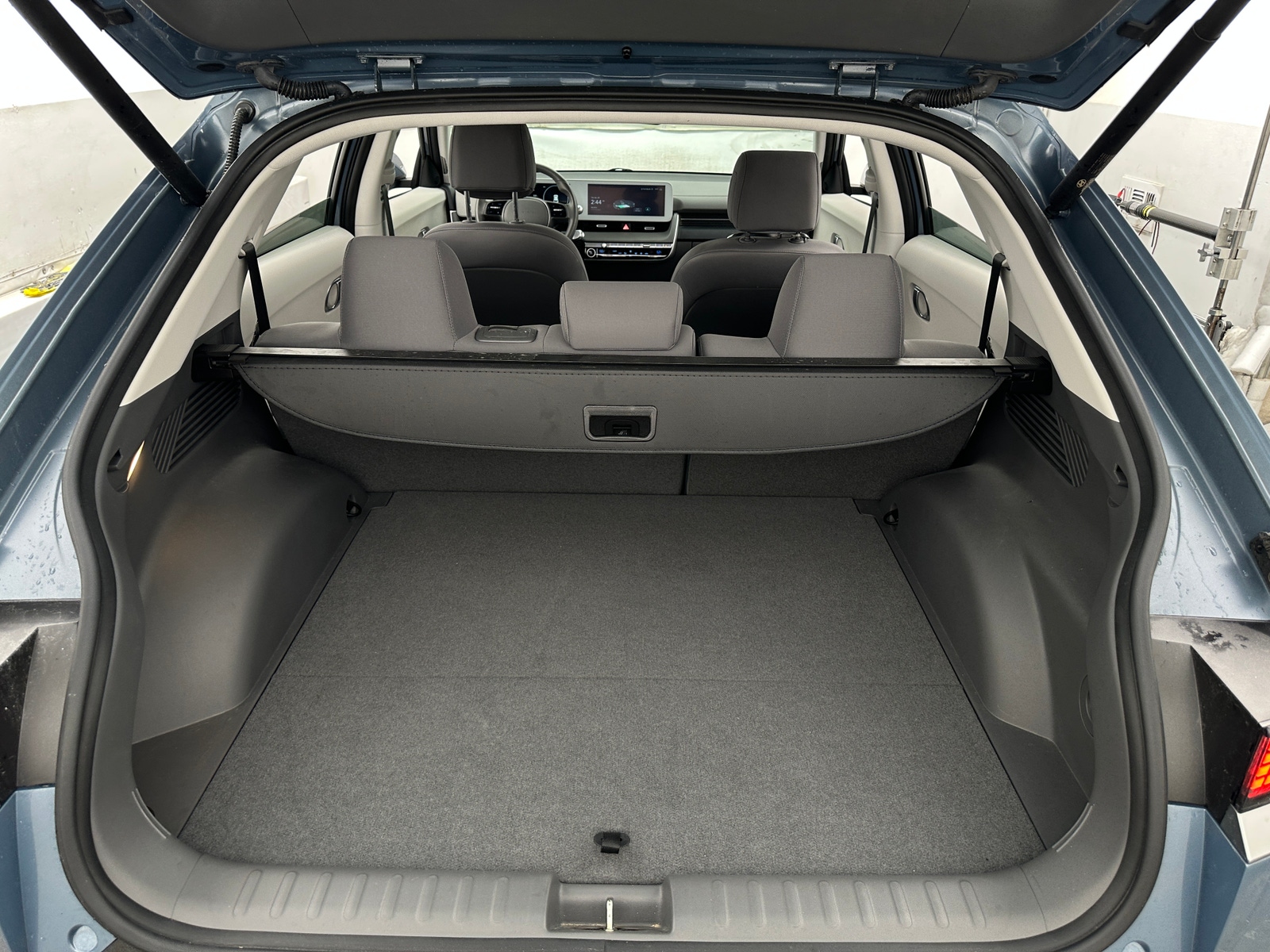 Thumbnail: 2024 Hyundai Ioniq 5 - 7