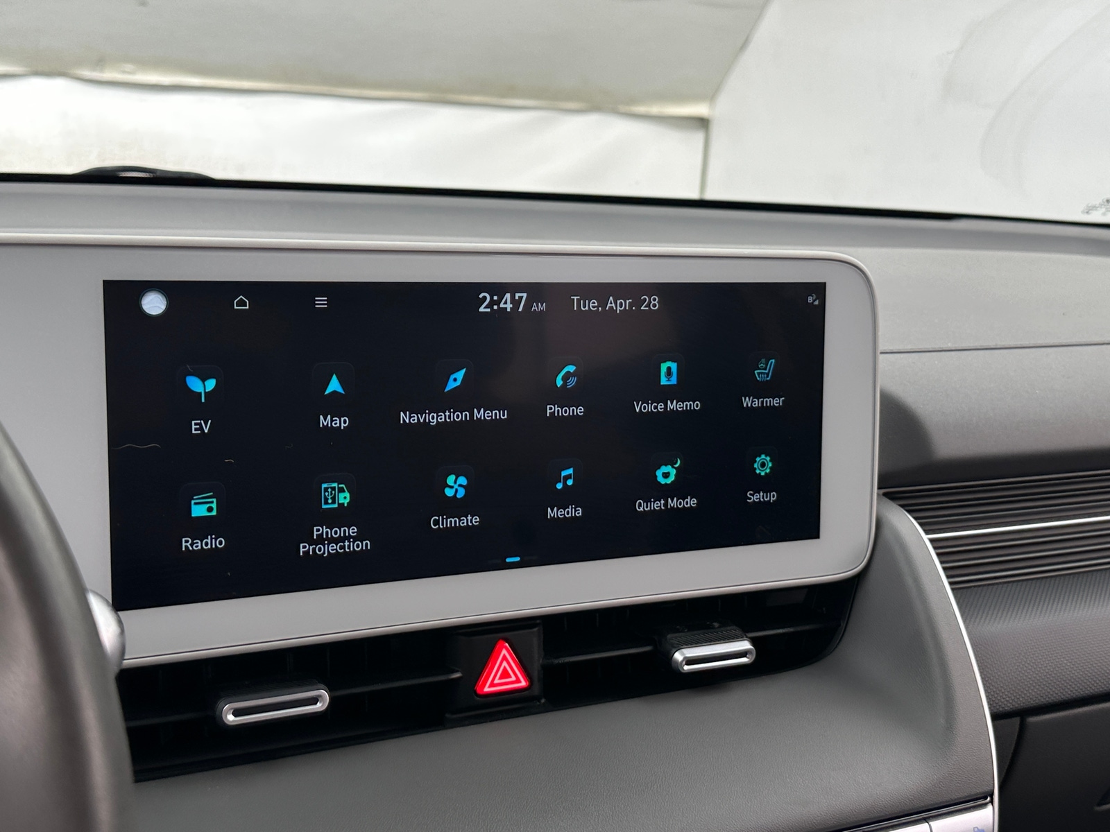 Thumbnail: 2024 Hyundai Ioniq 5 - 4