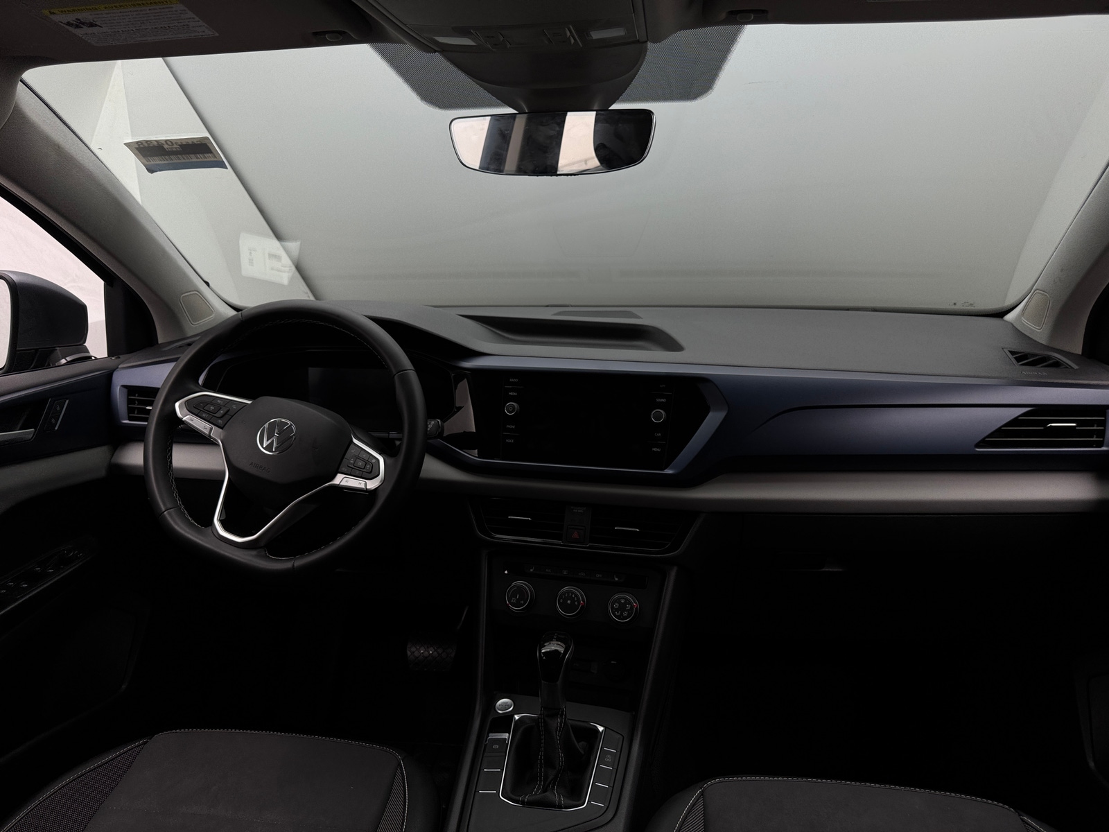 Thumbnail: 2022 Volkswagen Taos - 2