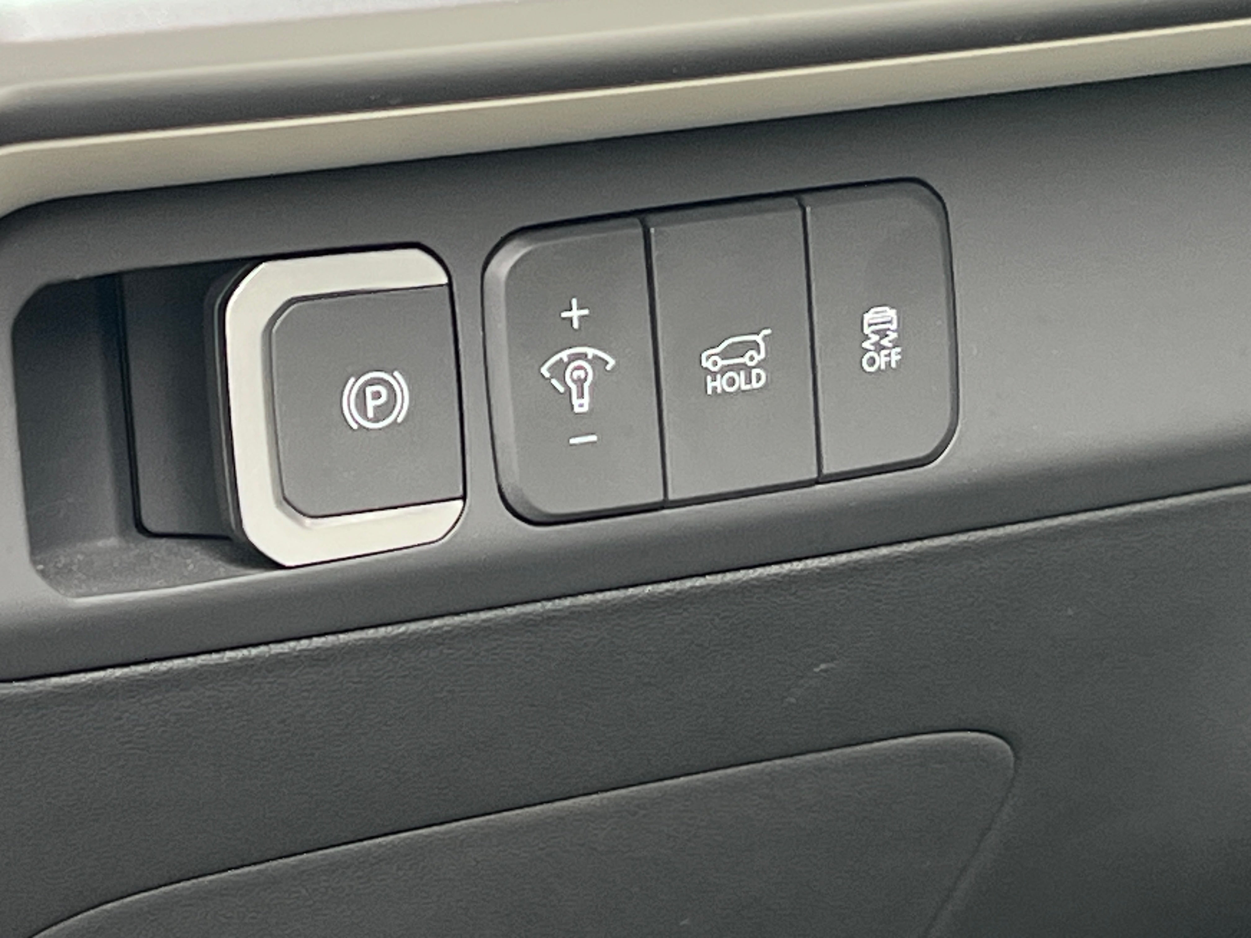 2025 Hyundai Santa Fe SEL - Photo 13