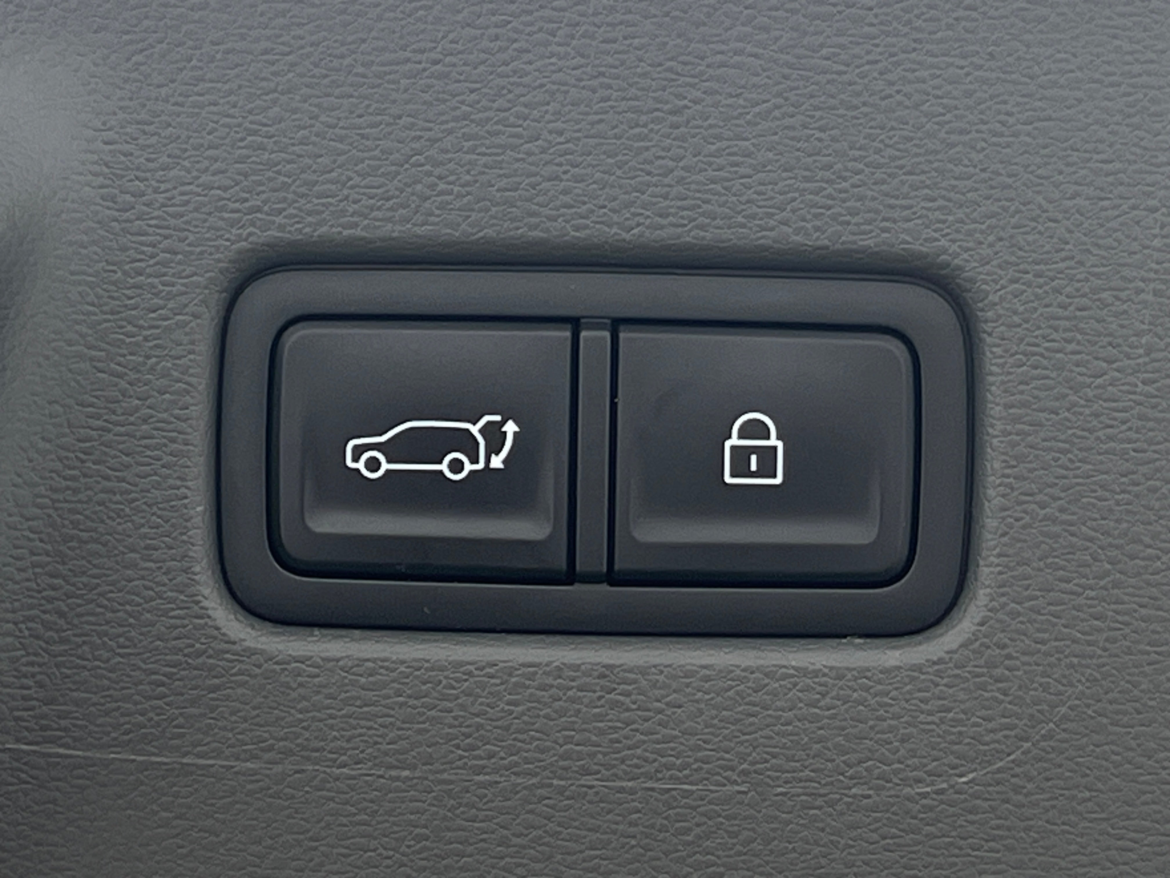2025 Hyundai Santa Fe SEL - Photo 18