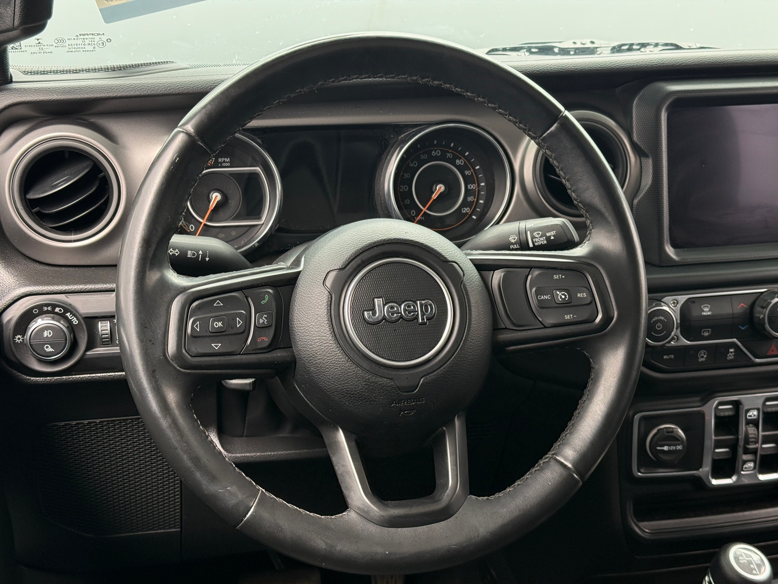 Thumbnail: 2022 Jeep Gladiator - 5