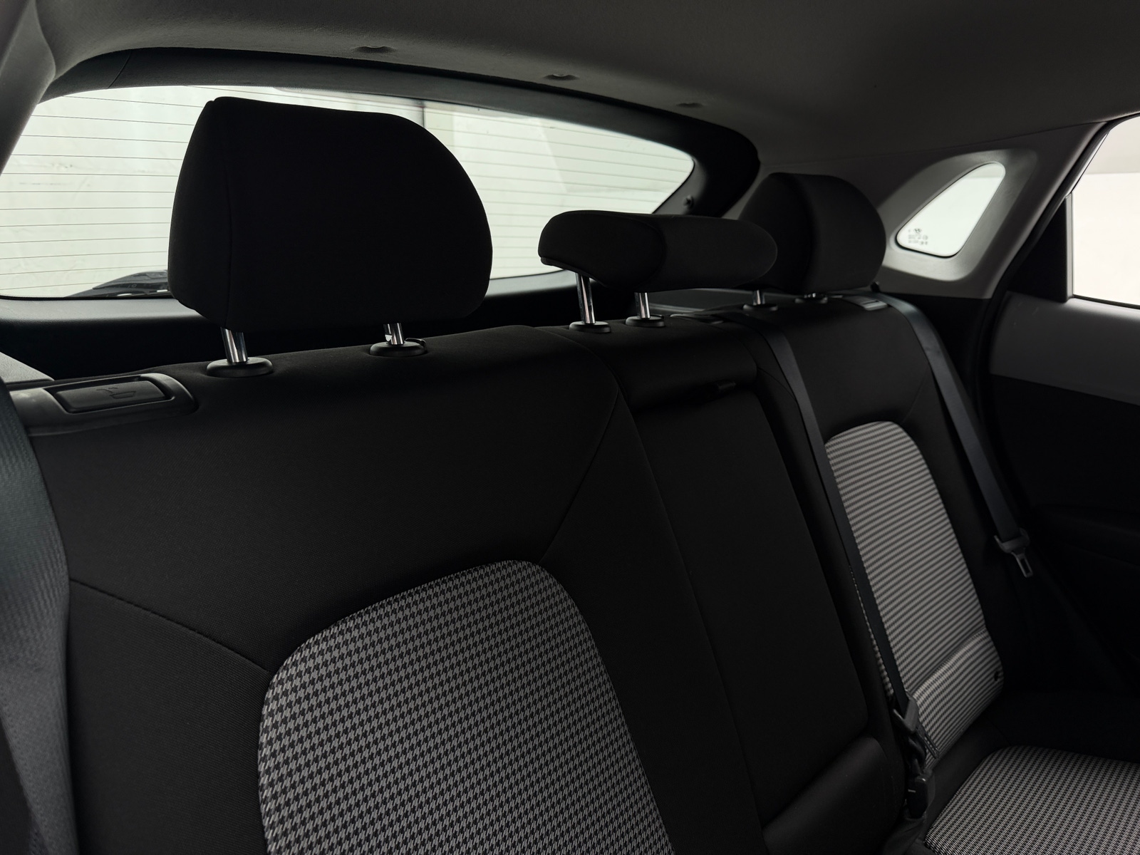 Thumbnail: 2019 Hyundai Kona - 6
