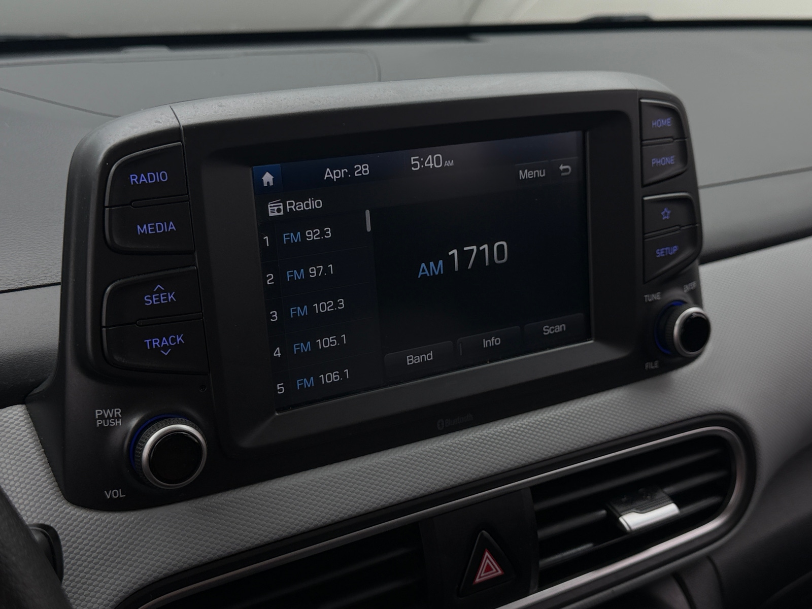 Thumbnail: 2019 Hyundai Kona - 4