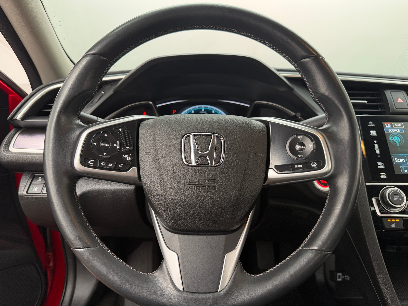 Thumbnail: 2016 Honda Civic - 4