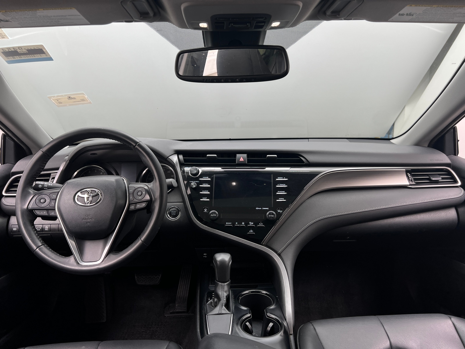 Thumbnail: 2019 Toyota Camry - 3