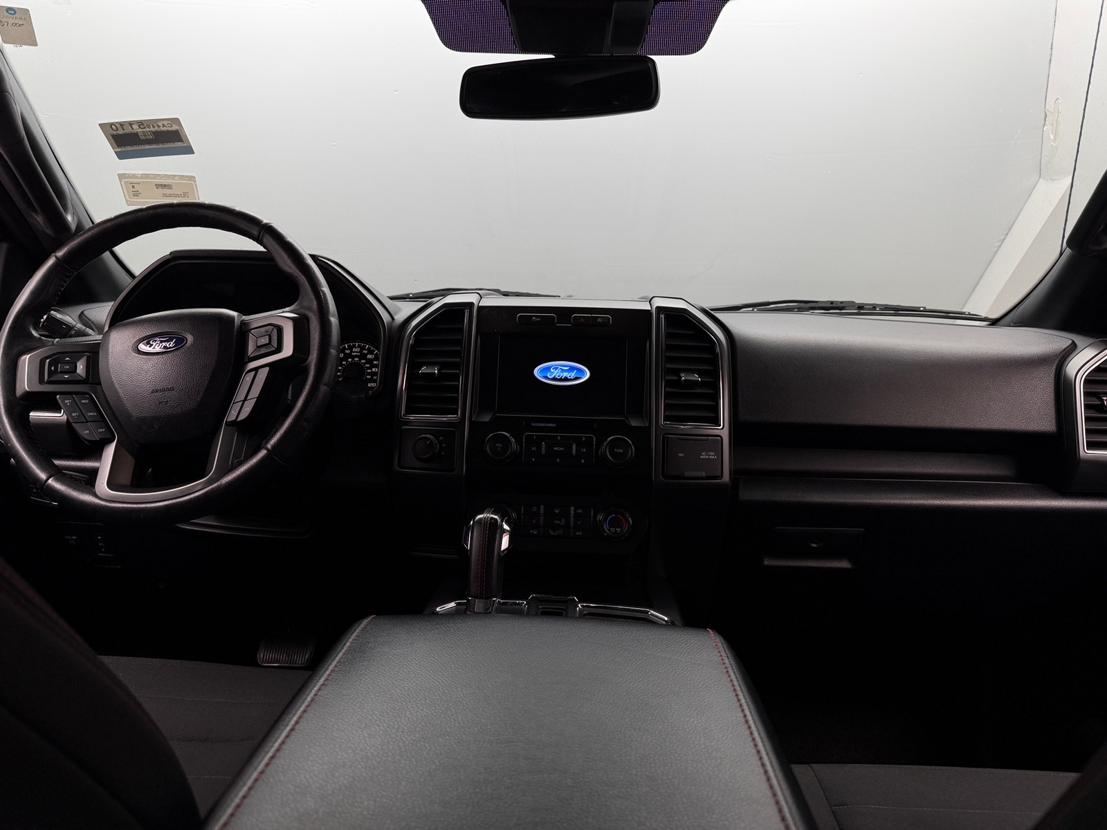 Thumbnail: 2020 Ford Econoline - 3