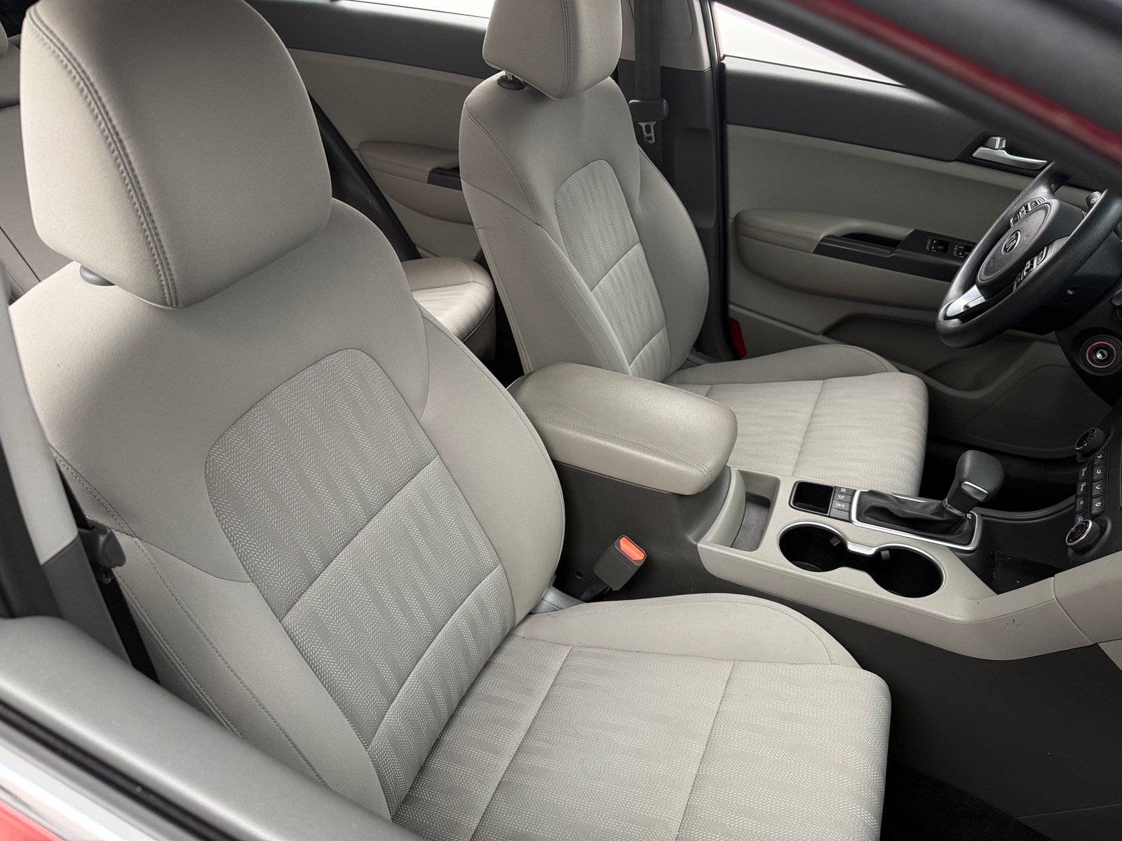 Thumbnail: 2017 Kia Sportage - 2